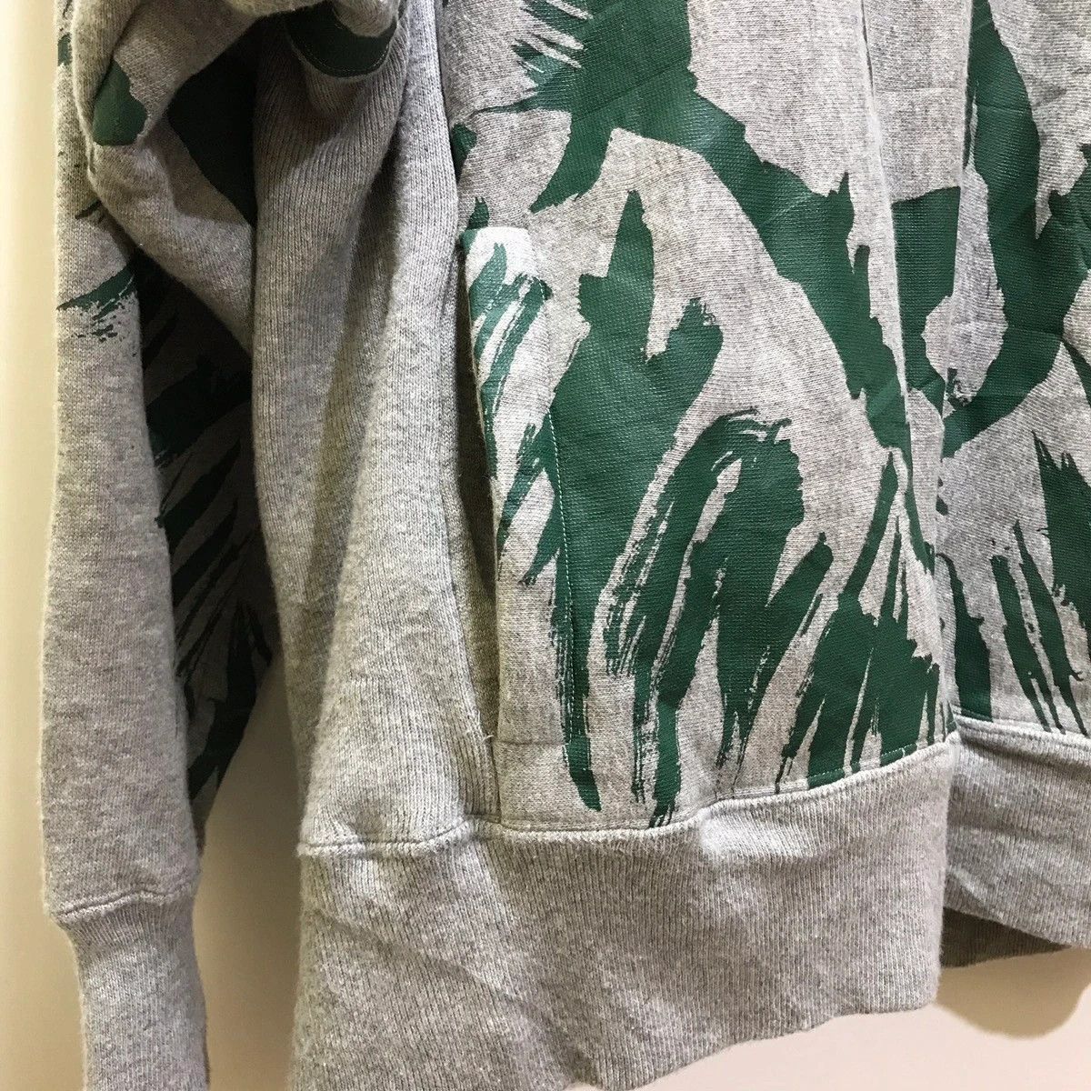 Japanese Brand × Vintage Vintage Japanese Brand Lion Sweatshirts Over Prints Size US L / EU 52-54 / 3 - 3 Thumbnail
