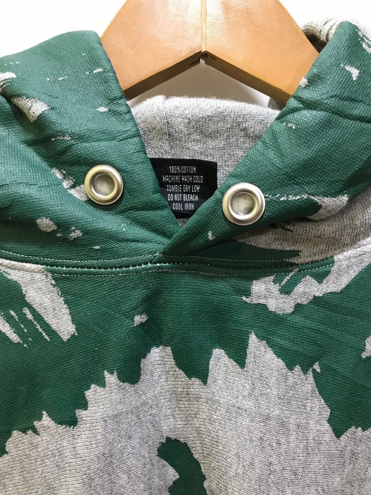 Japanese Brand × Vintage Vintage Japanese Brand Lion Sweatshirts Over Prints Size US L / EU 52-54 / 3 - 6 Thumbnail