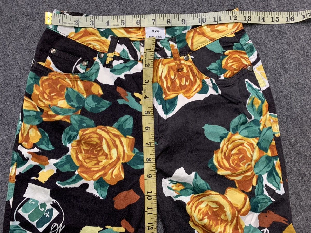 Moschino Moschino Riesda Agrimmore Jeans Bold Multi-Color Floral Pant Size 27" / US 4 / IT 40 - 11 Thumbnail