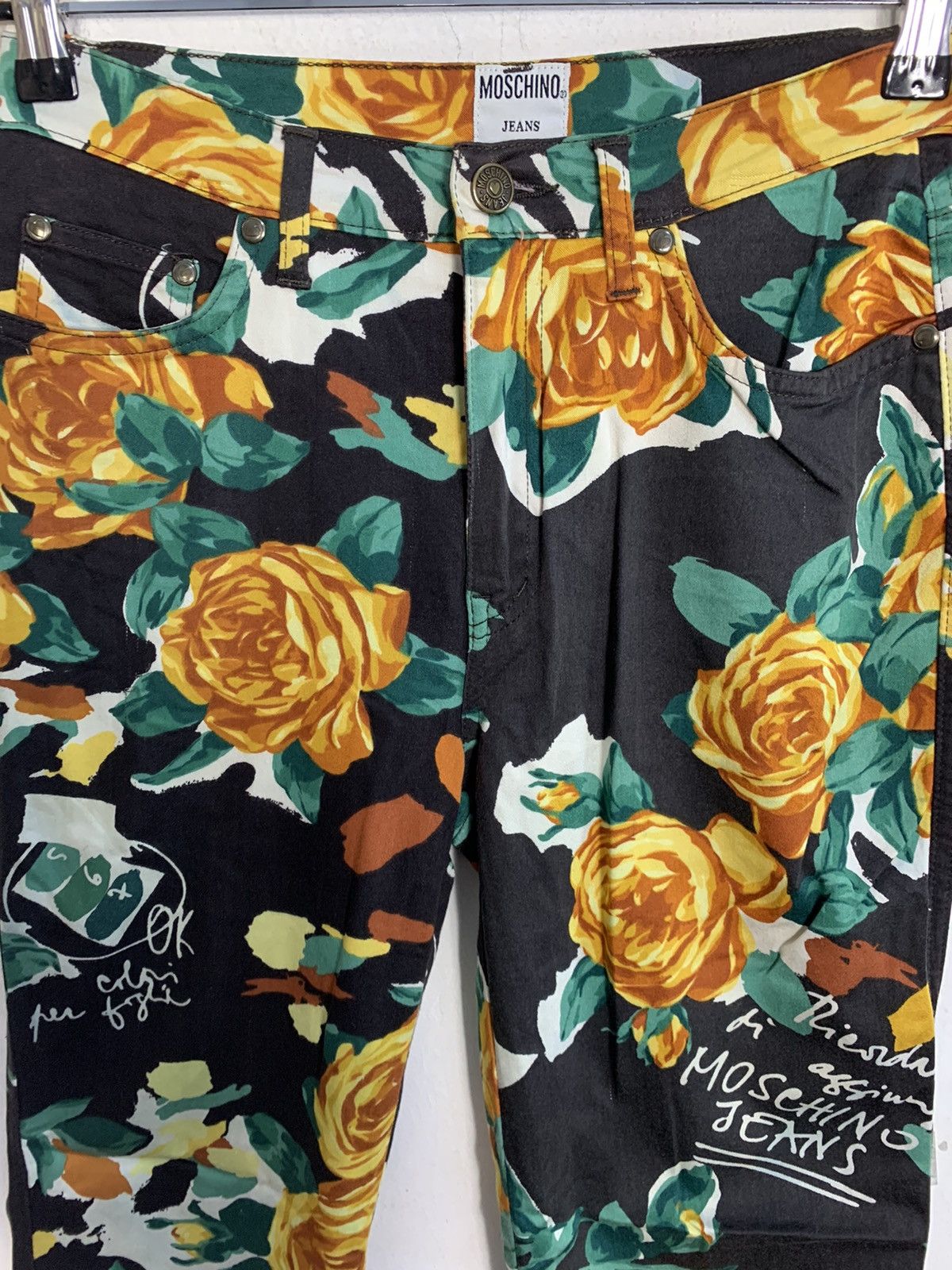 Moschino Moschino Riesda Agrimmore Jeans Bold Multi-Color Floral Pant Size 27" / US 4 / IT 40 - 3 Thumbnail