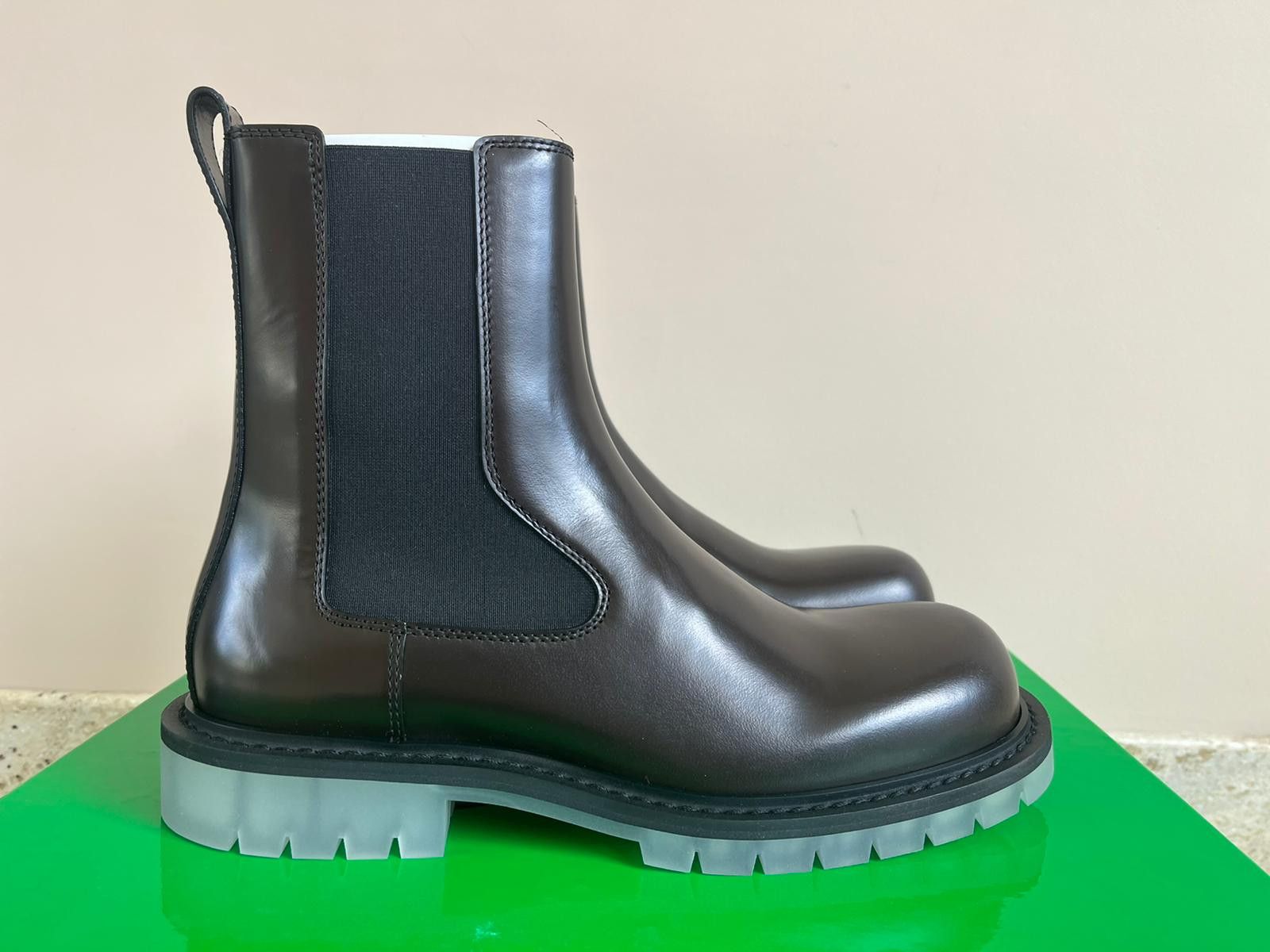 Bottega Veneta Mid Top Leather Boots in Espresso Color Size US 11 / EU 44 - 2 Thumbnail
