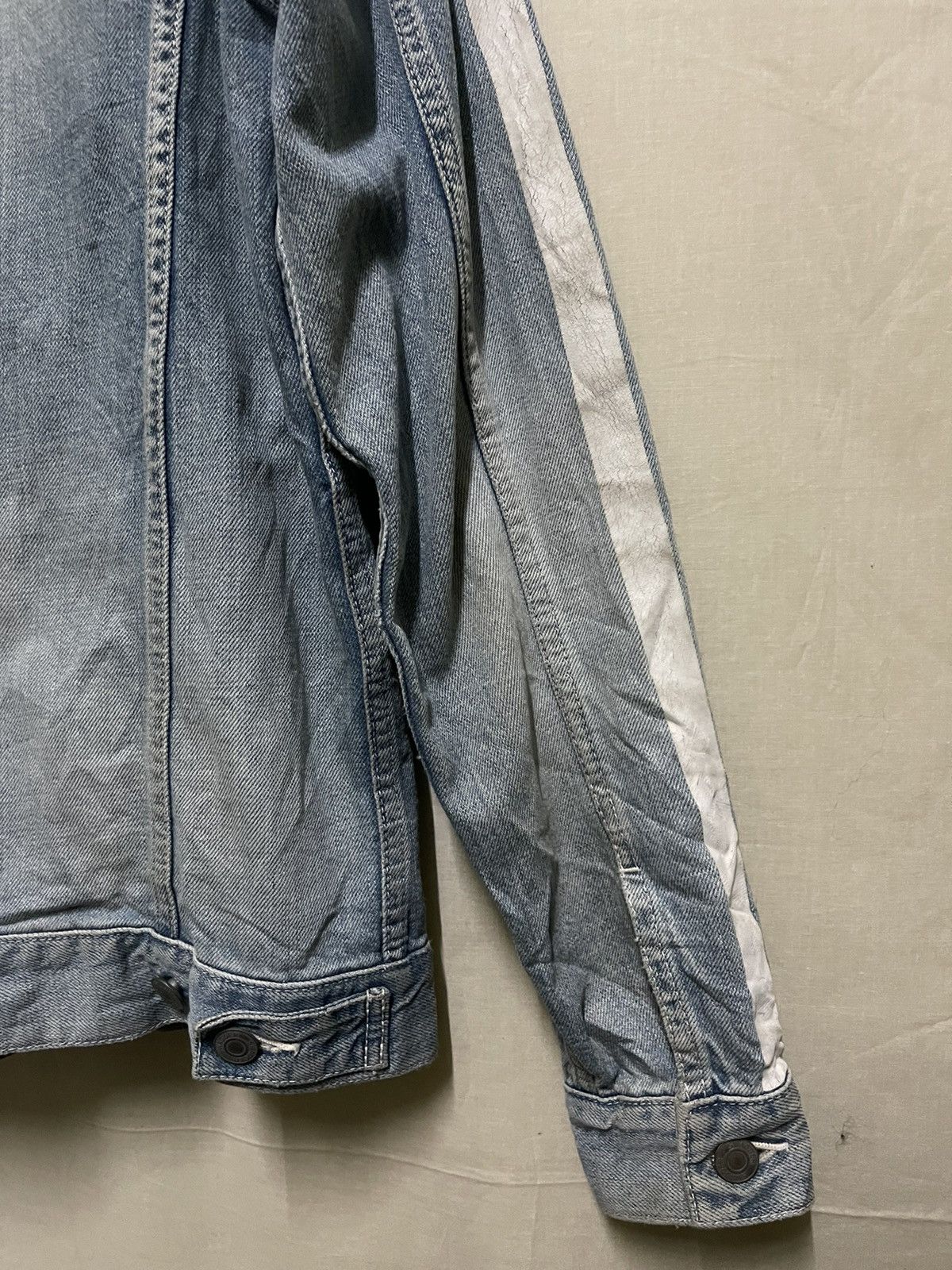 Japanese Brand × Swagger Swagger Denim Jacket Faded Vintage Design Size US L / EU 52-54 / 3 - 14 Thumbnail