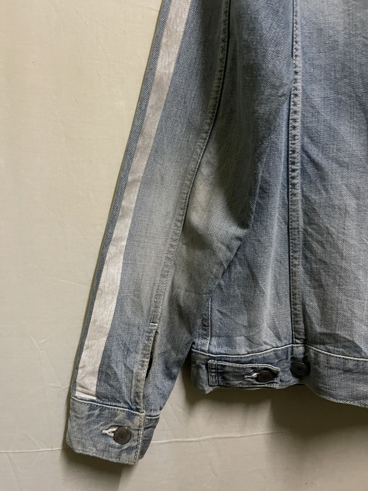 Japanese Brand × Swagger Swagger Denim Jacket Faded Vintage Design Size US L / EU 52-54 / 3 - 13 Thumbnail