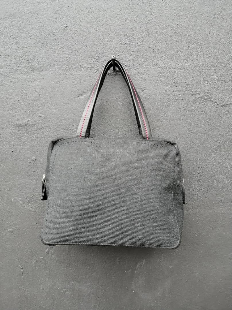 Designer × agnes b. Agnes B. Made In Japan Handbag Size ONE SIZE - 10 Thumbnail