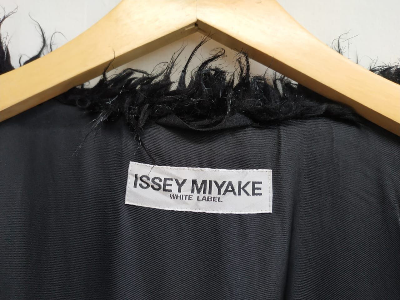 Issey Miyake Women M to L, Issey Miyake White Label Fur Coat Size M / US 6-8 / IT 42-44 - 19 Thumbnail