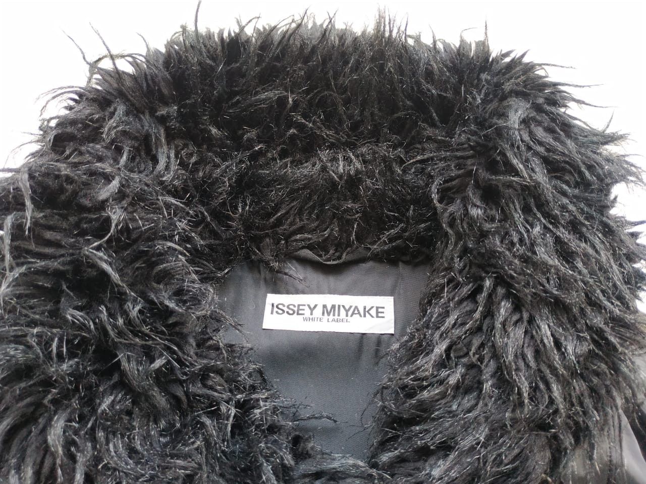 Issey Miyake Women M to L, Issey Miyake White Label Fur Coat Size M / US 6-8 / IT 42-44 - 10 Thumbnail