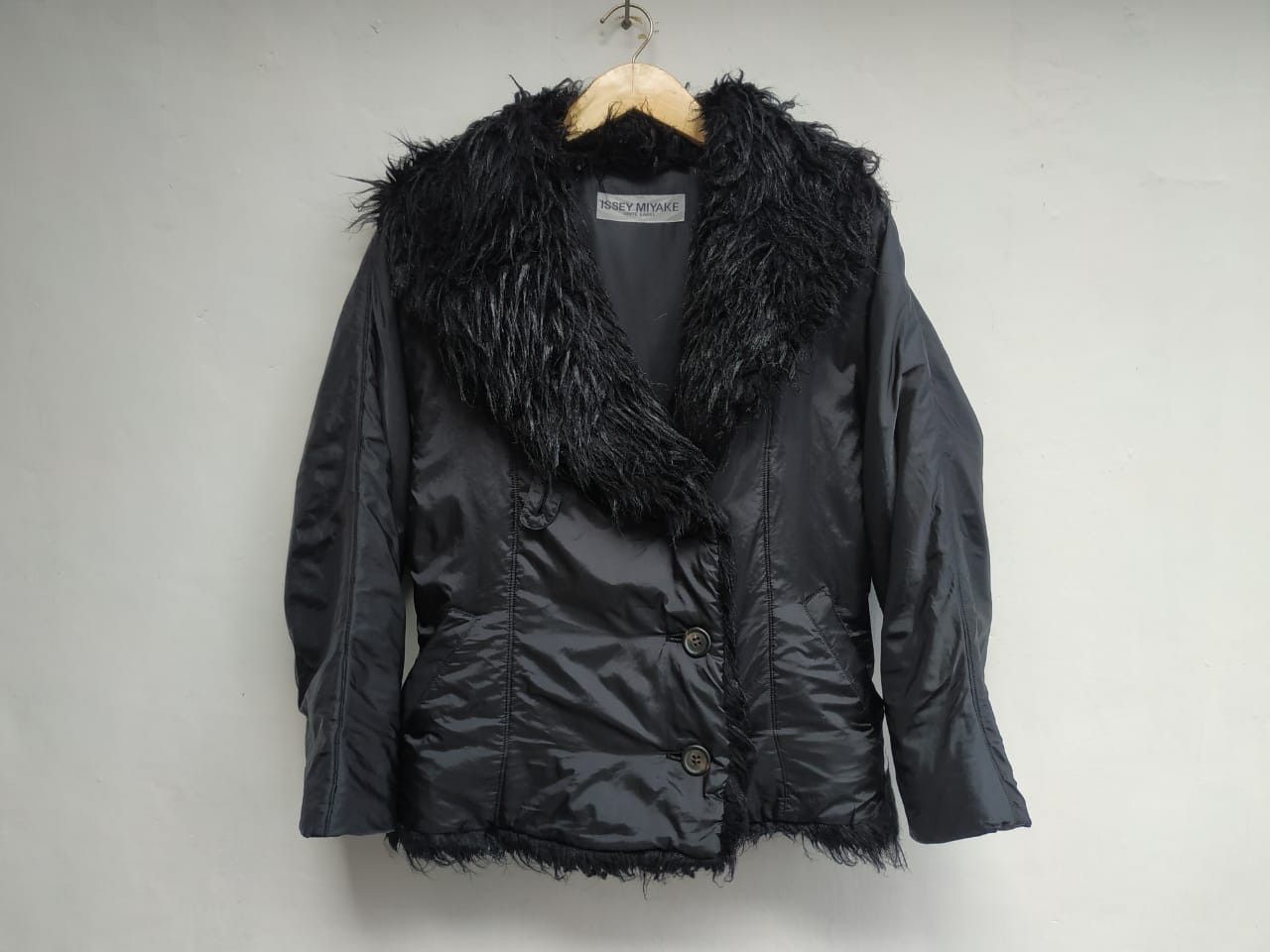 Issey Miyake Women M to L, Issey Miyake White Label Fur Coat Size M / US 6-8 / IT 42-44 - 7 Thumbnail