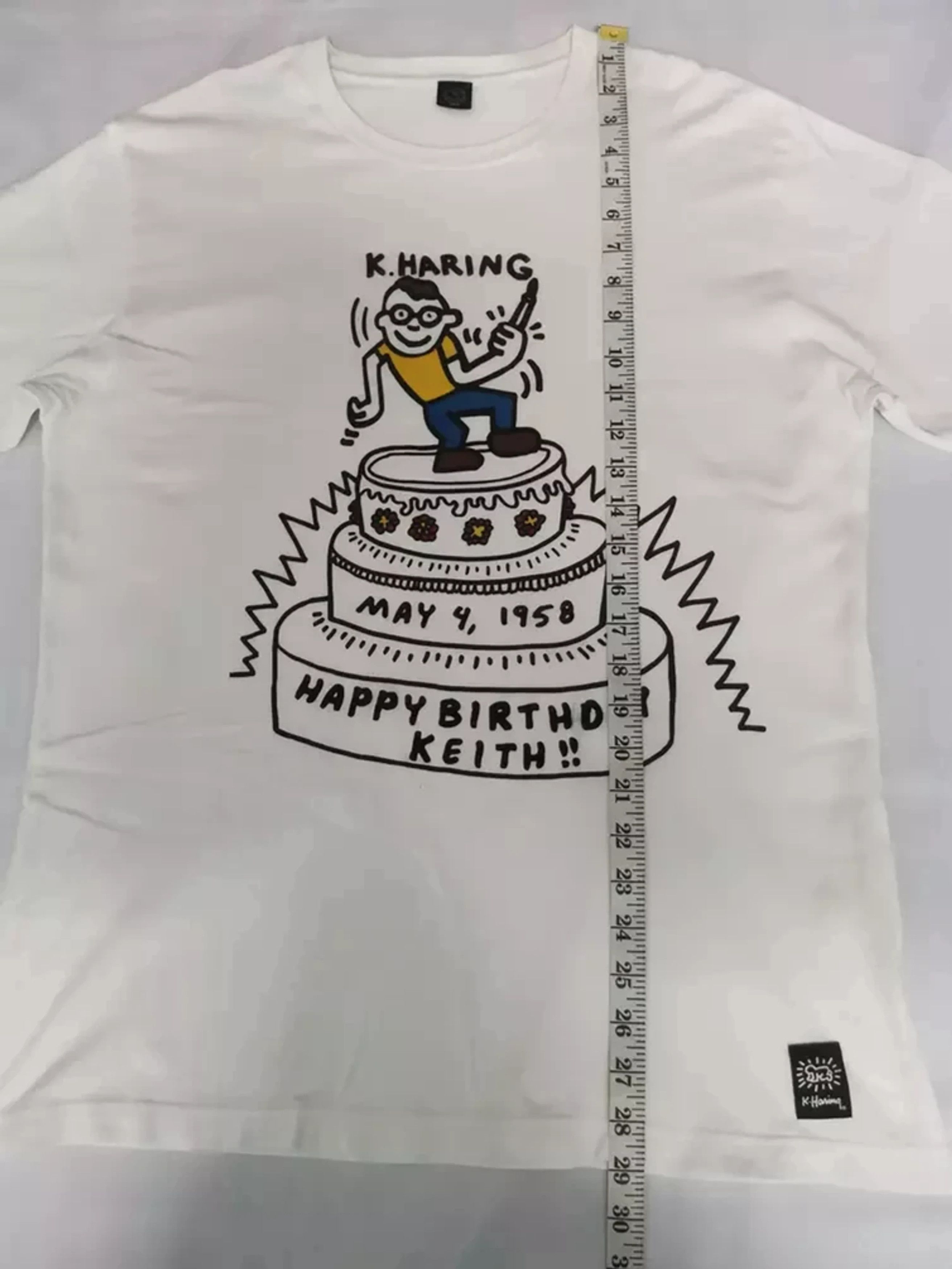 Japanese Brand Vintage Keith Haring Happy Birthday Designer Graffiti Art Size US L / EU 52-54 / 3 - 5 Thumbnail
