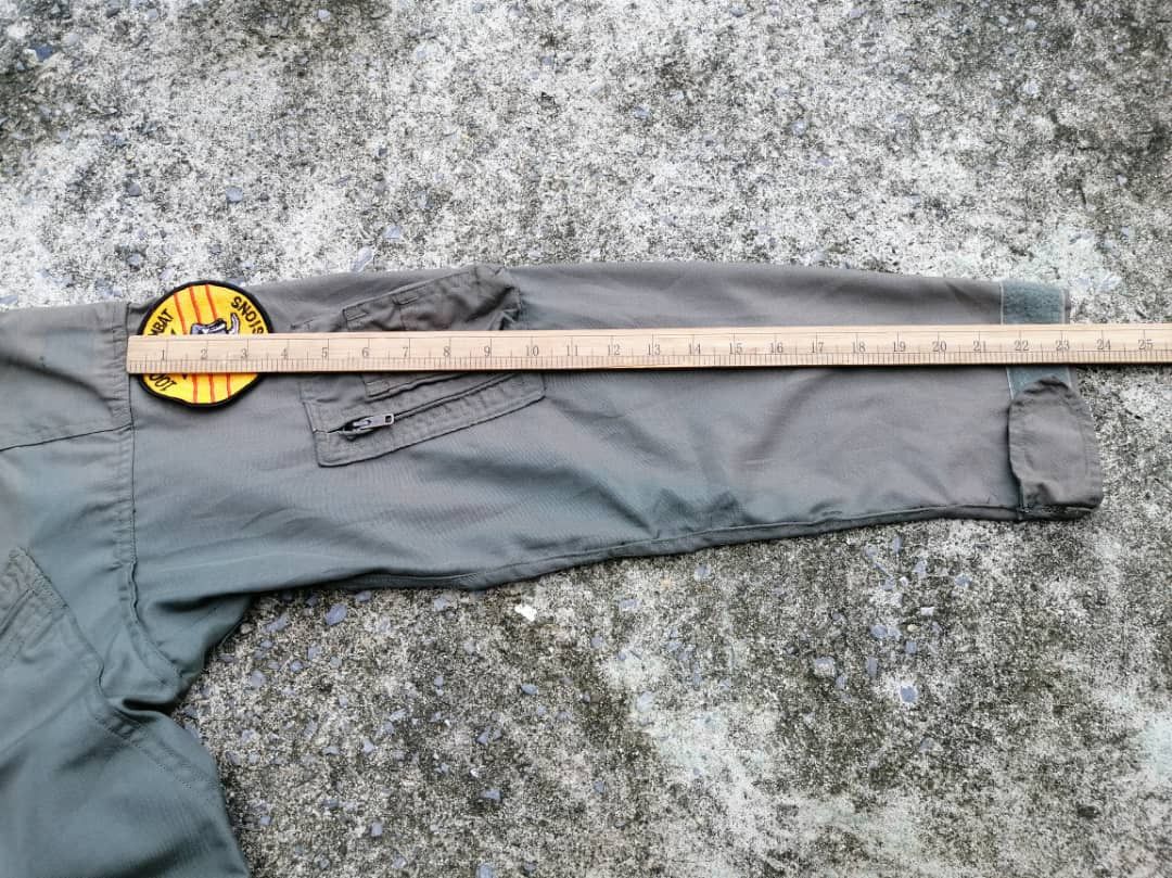 Vintage Rare Vintage 70s💥 100 Combat Missions Serval Zip Jumpsuit Size US 41 - 11 Thumbnail