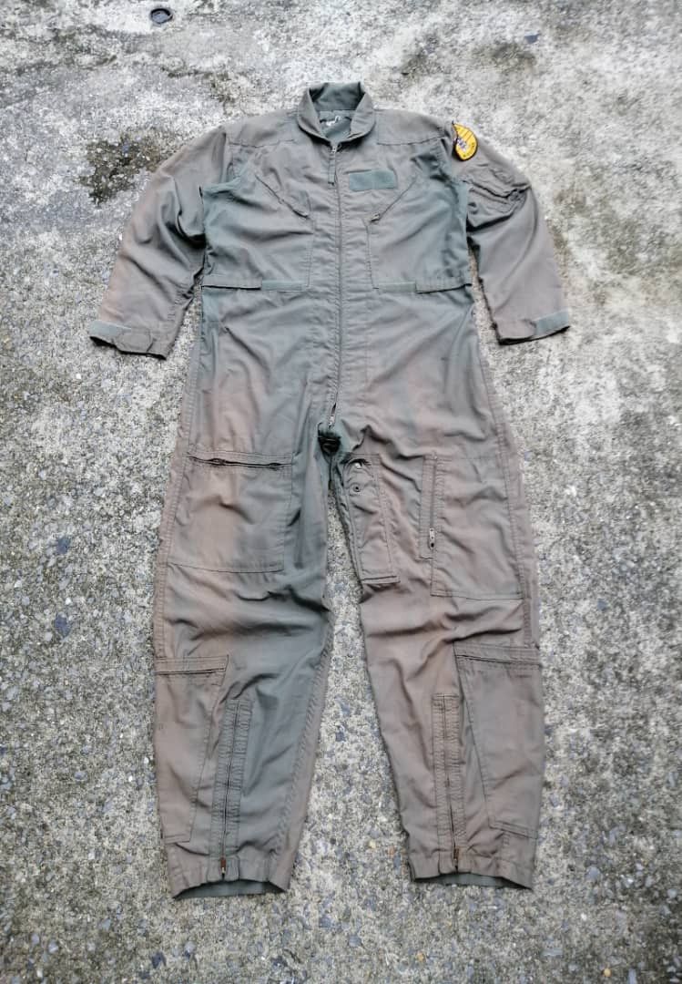 Vintage Rare Vintage 70s💥 100 Combat Missions Serval Zip Jumpsuit Size US 41 - 5 Thumbnail