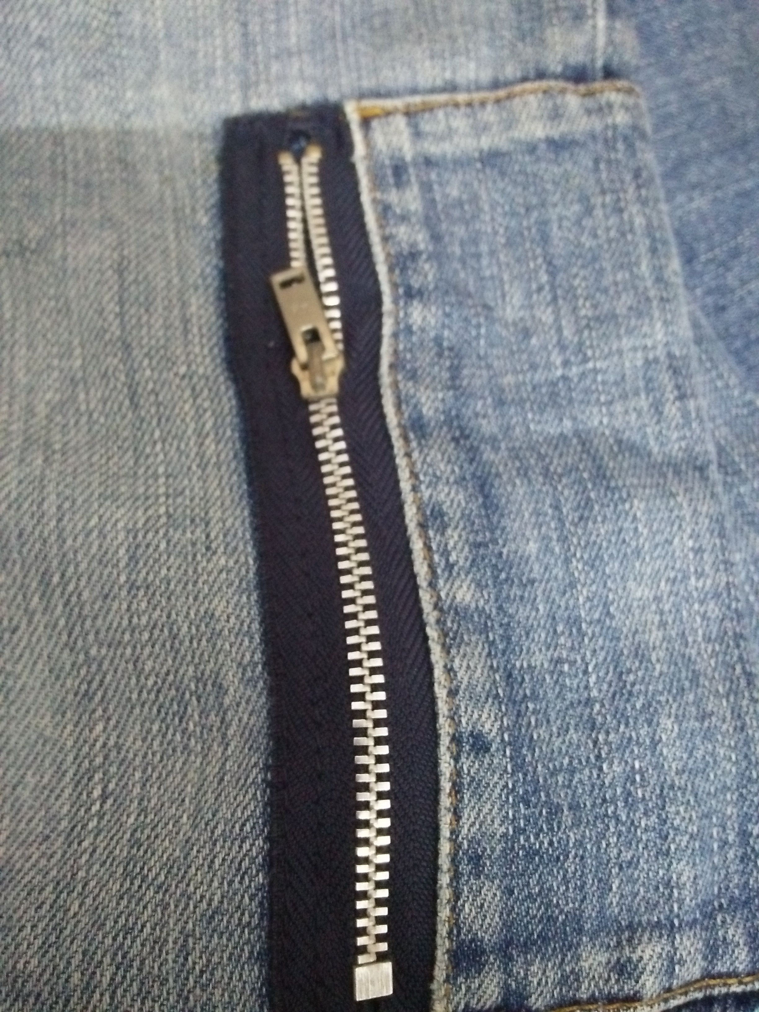 Jun Takahashi UNDERCOVER UU JAPAN DISTRESSED DENIM (A992) Size US 35 - 9 Thumbnail