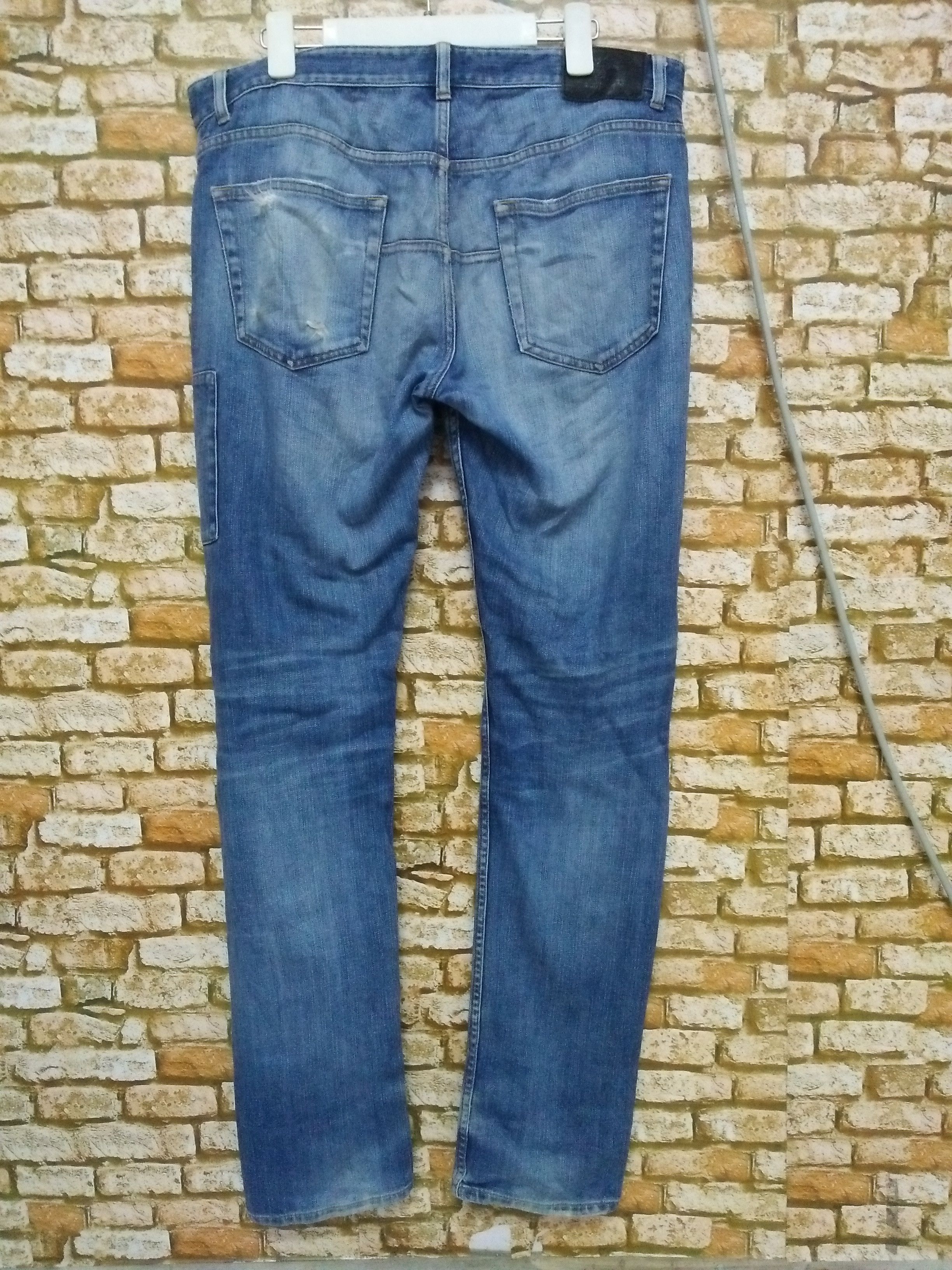 Jun Takahashi UNDERCOVER UU JAPAN DISTRESSED DENIM (A992) Size US 35 - 4 Thumbnail