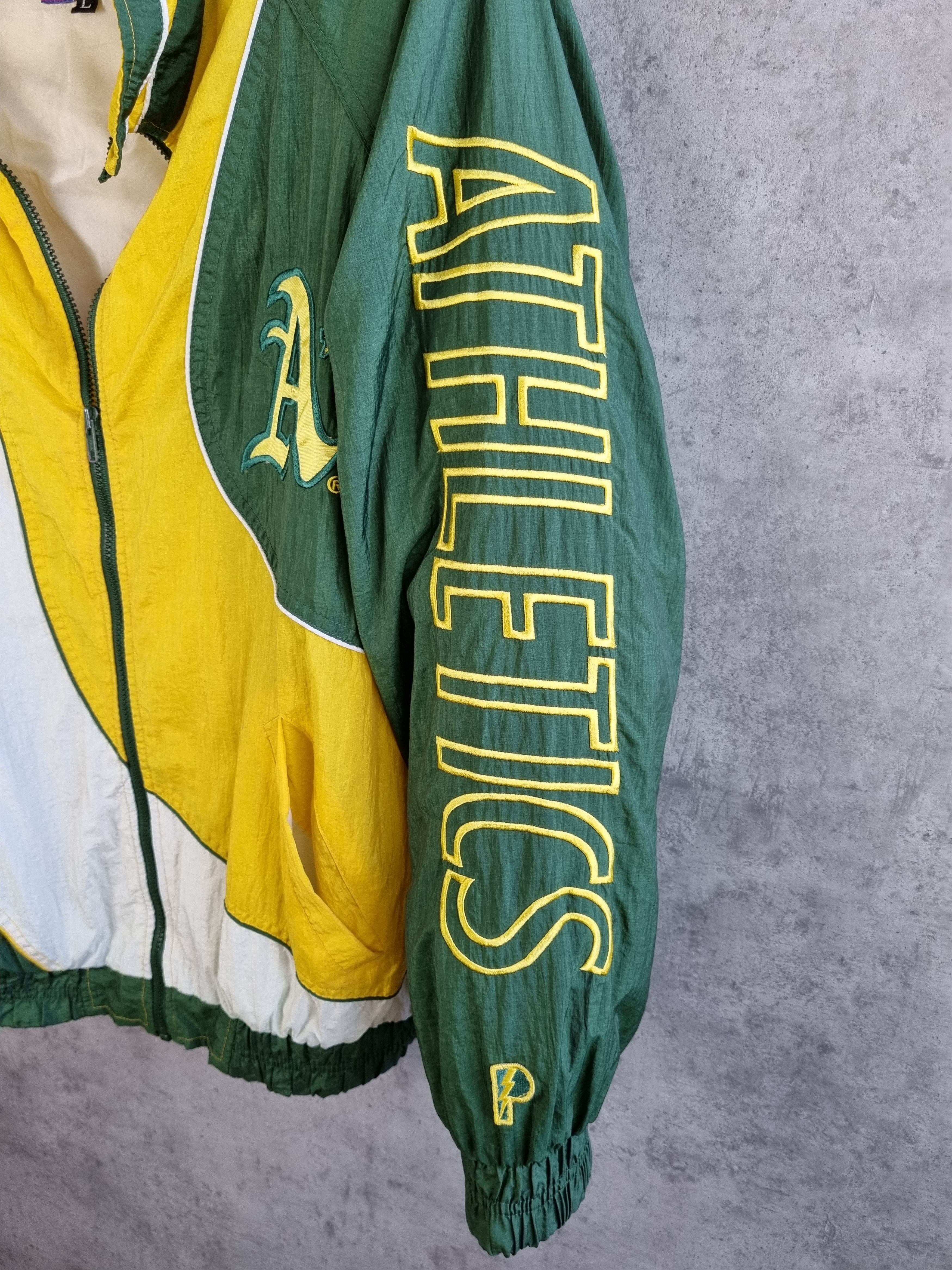 MLB × Pro Line × Vintage Vintage 90s Oakland Athletics Baseball Pro LINE Jacket Size US L / EU 52-54 / 3 - 2 Thumbnail
