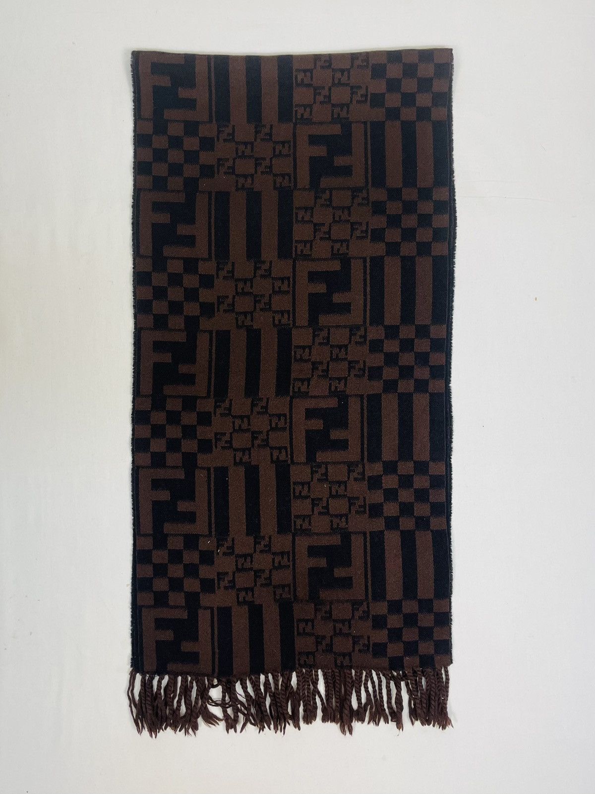 Fendi AUTHENTIC FENDI MONOGRAM MUFFLER WINTER SCARF NECKERCHIEF Size ONE SIZE - 6 Thumbnail