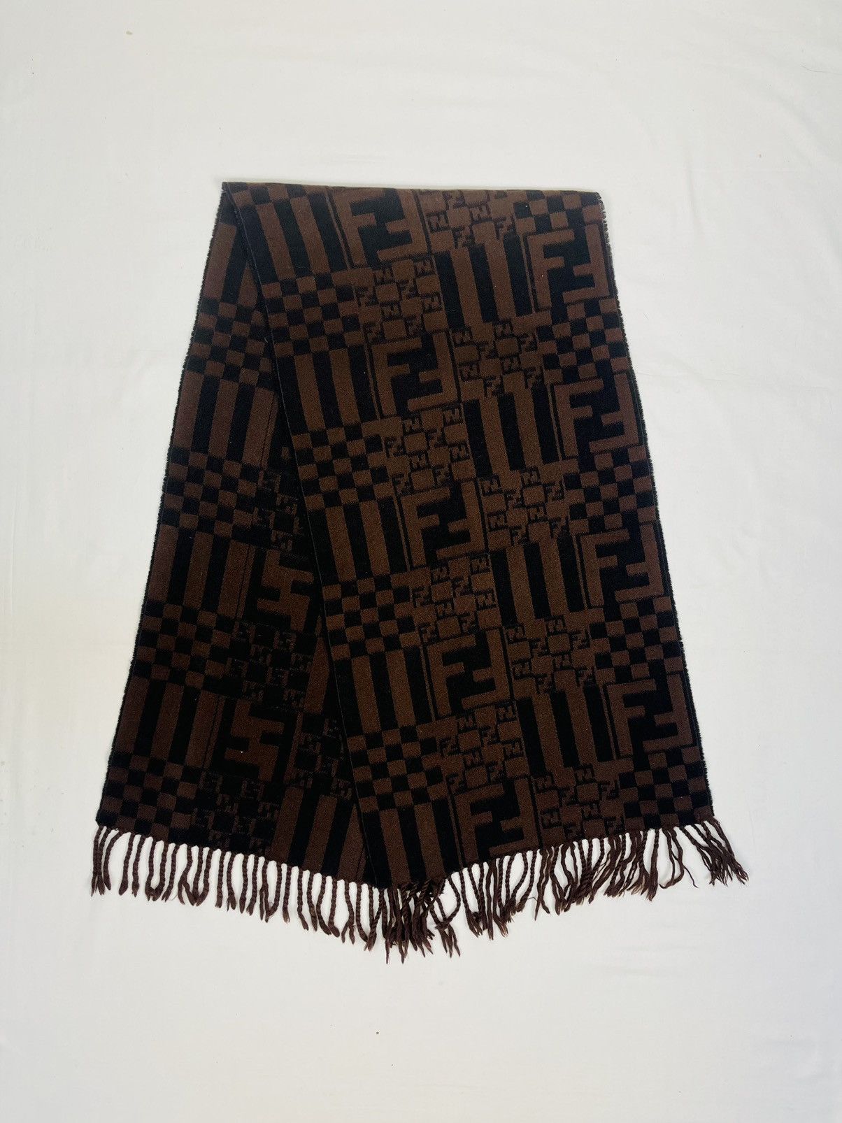Fendi AUTHENTIC FENDI MONOGRAM MUFFLER WINTER SCARF NECKERCHIEF Size ONE SIZE - 4 Thumbnail
