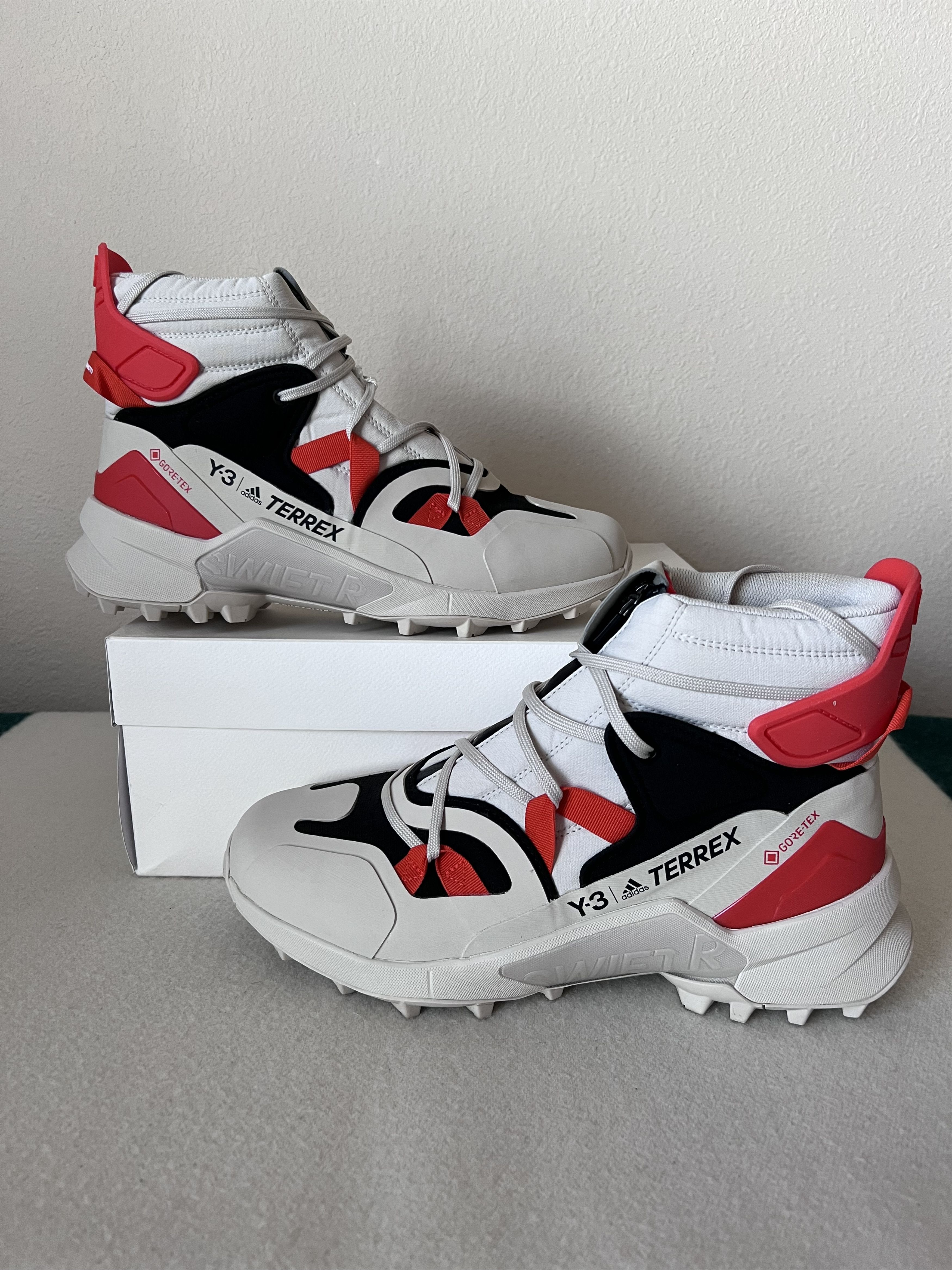 Adidas Adidas Y-3 Terrex Swift R3 Goretex White Size US 8 / EU 41 - 2 Thumbnail