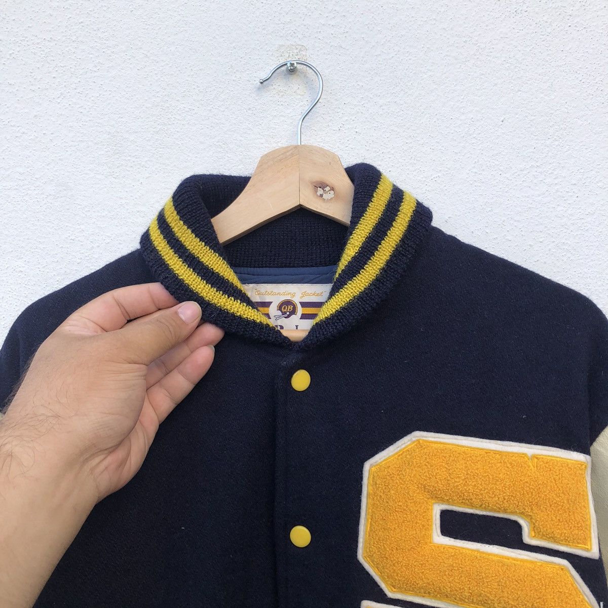 Japanese Brand VINTAGE VARSITY JACKET QB CLUB BIG LOGO LEATHER HANDLING Size US L / EU 52-54 / 3 - 6 Thumbnail