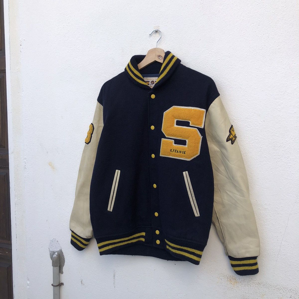 Japanese Brand VINTAGE VARSITY JACKET QB CLUB BIG LOGO LEATHER HANDLING Size US L / EU 52-54 / 3 - 3 Thumbnail