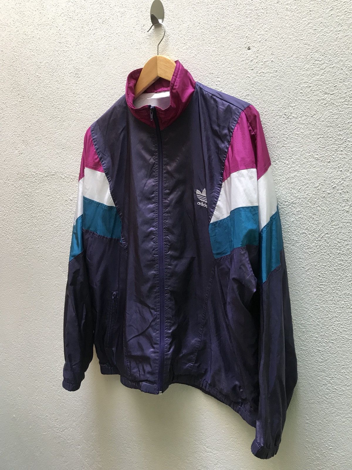 Adidas 🔥FINAL DROP🔥Vintage 80s-90s Adidas Nice Design Dope Size US L / EU 52-54 / 3 - 2 Thumbnail
