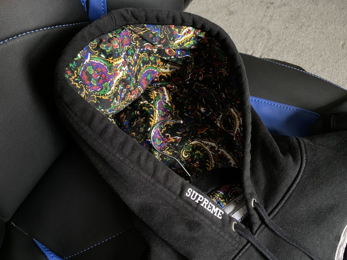 Champion × Supreme Supreme x Champion Paisley Hoodie Size US M / EU 48-50 / 2 - 3 Thumbnail