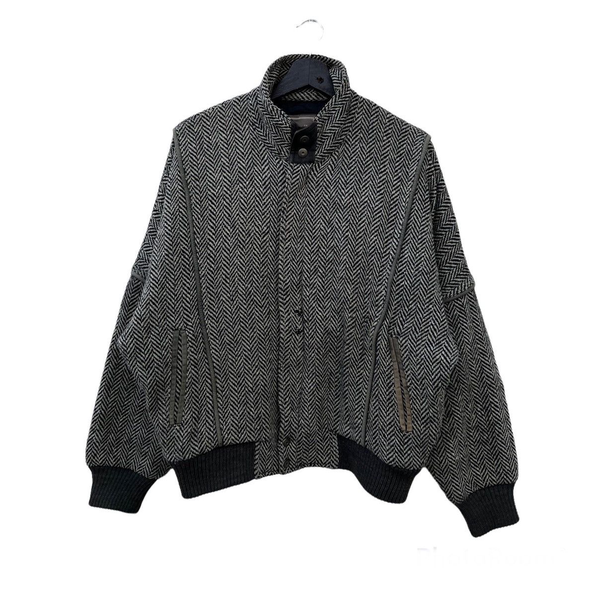 Japanese Brand VINTAGE VARSITY JACKET GULK CLUB FOR MEN HERRINGBONE WOOL Size US L / EU 52-54 / 3 - 1 Thumbnail