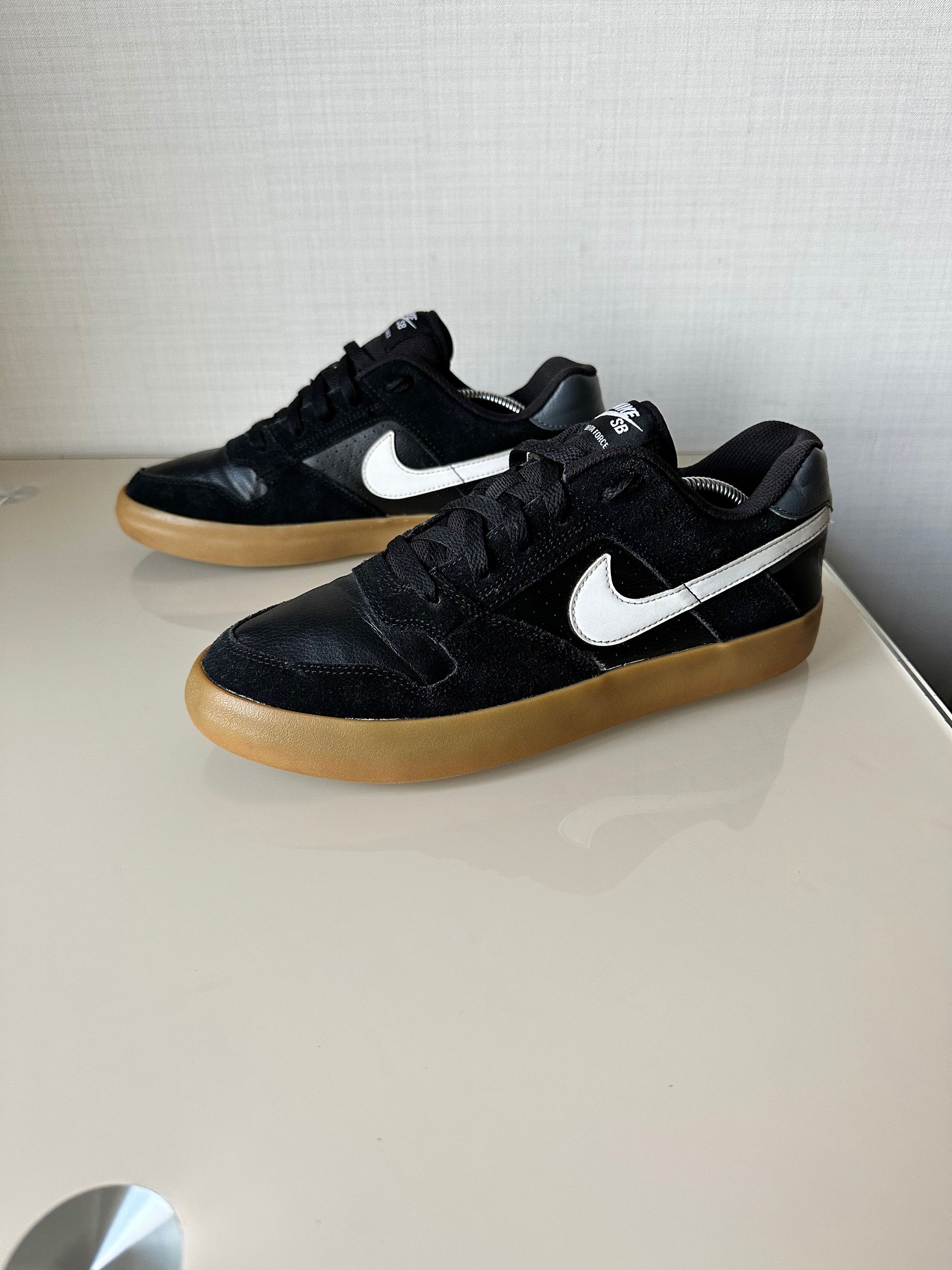 Nike Nike SB Delta Force VULC low top sneakers lace up Size US 8 / EU 41 - 2 Thumbnail