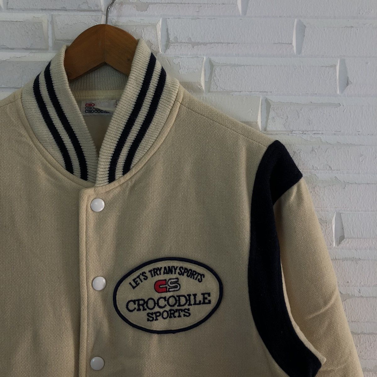 Japanese Brand VINTAGE CROCODILE SPORTS VARISTY JACKET BIG LOGO Size US M / EU 48-50 / 2 - 3 Thumbnail