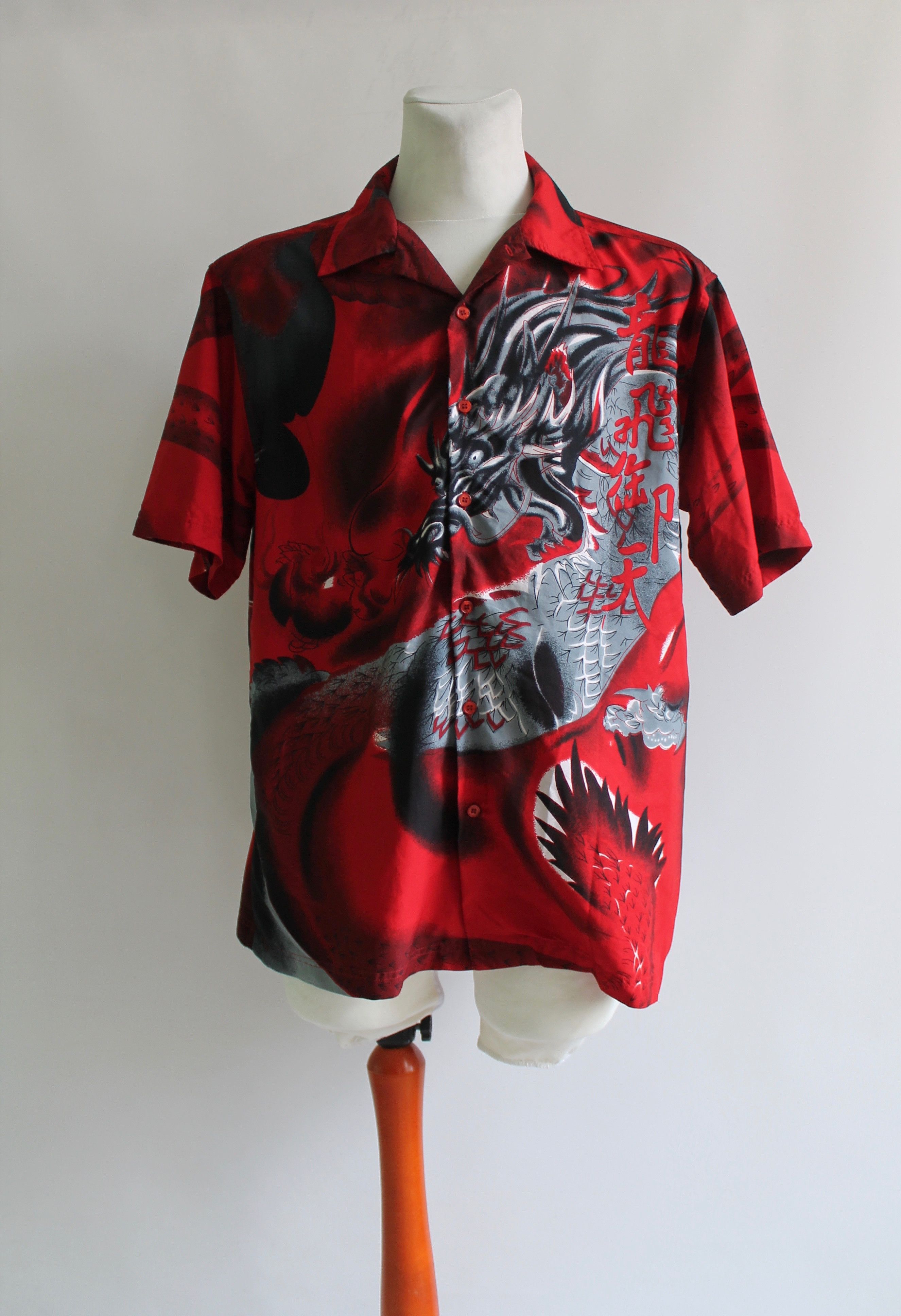 Japanese Brand Vintage Dragon Shirt red Crazy shirt japanese Size US M / EU 48-50 / 2 - 2 Thumbnail