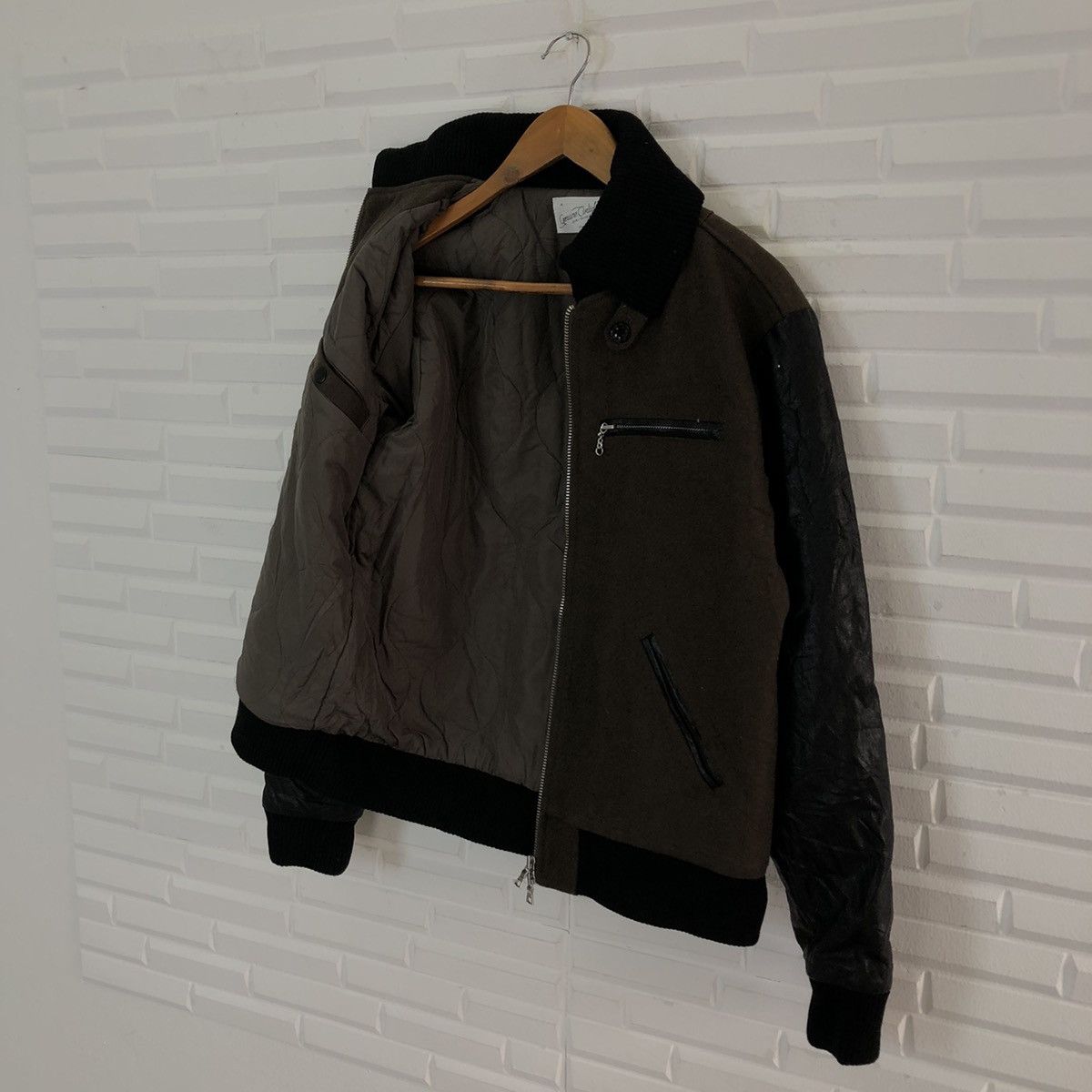Japanese Brand VINTAGE GENUINE ARLICLES ORIGINAL LEATHER HANDLING Size US L / EU 52-54 / 3 - 11 Thumbnail