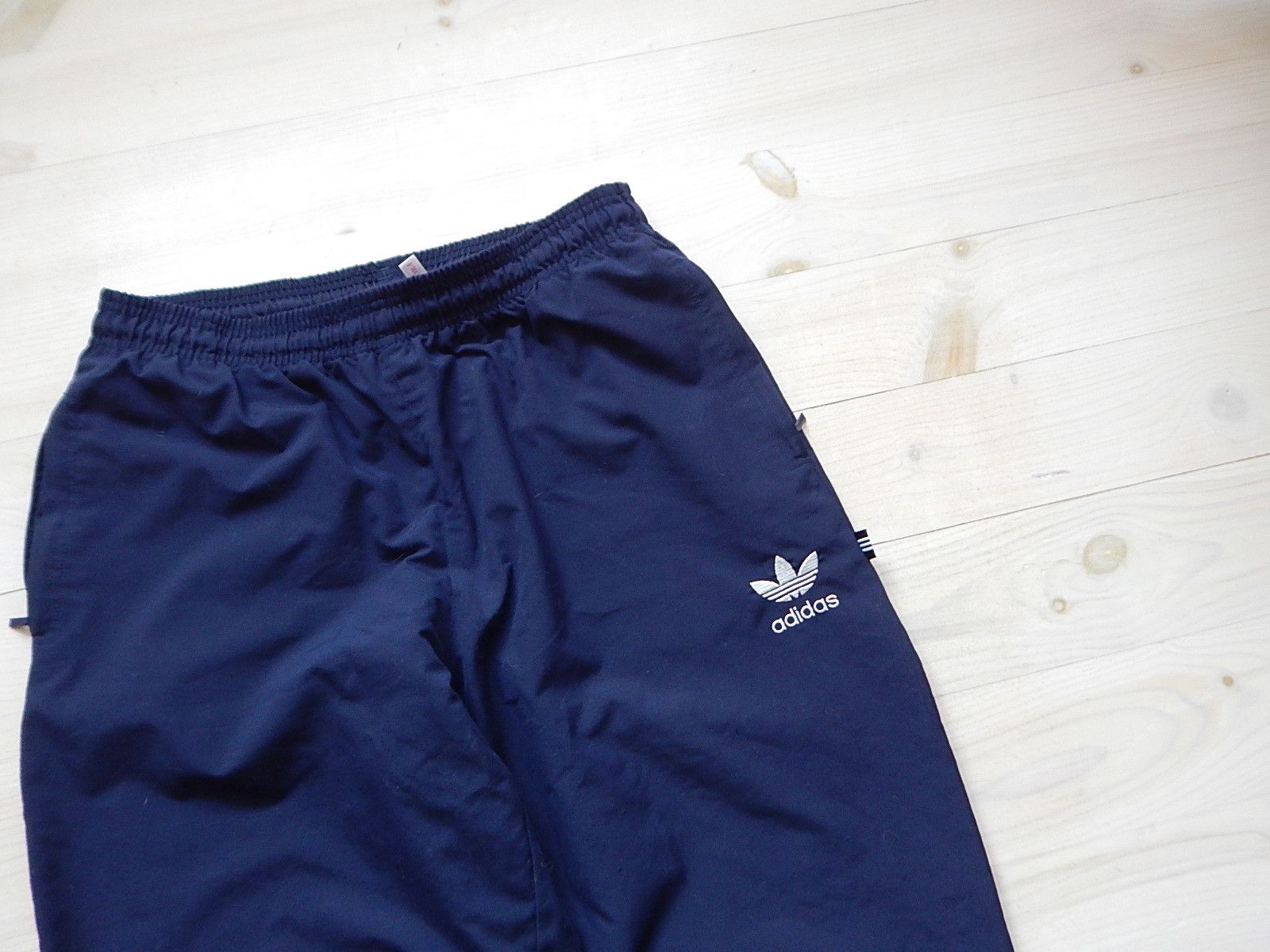 Adidas vintage adidas track pants Size US 32 / EU 48 - 4 Thumbnail