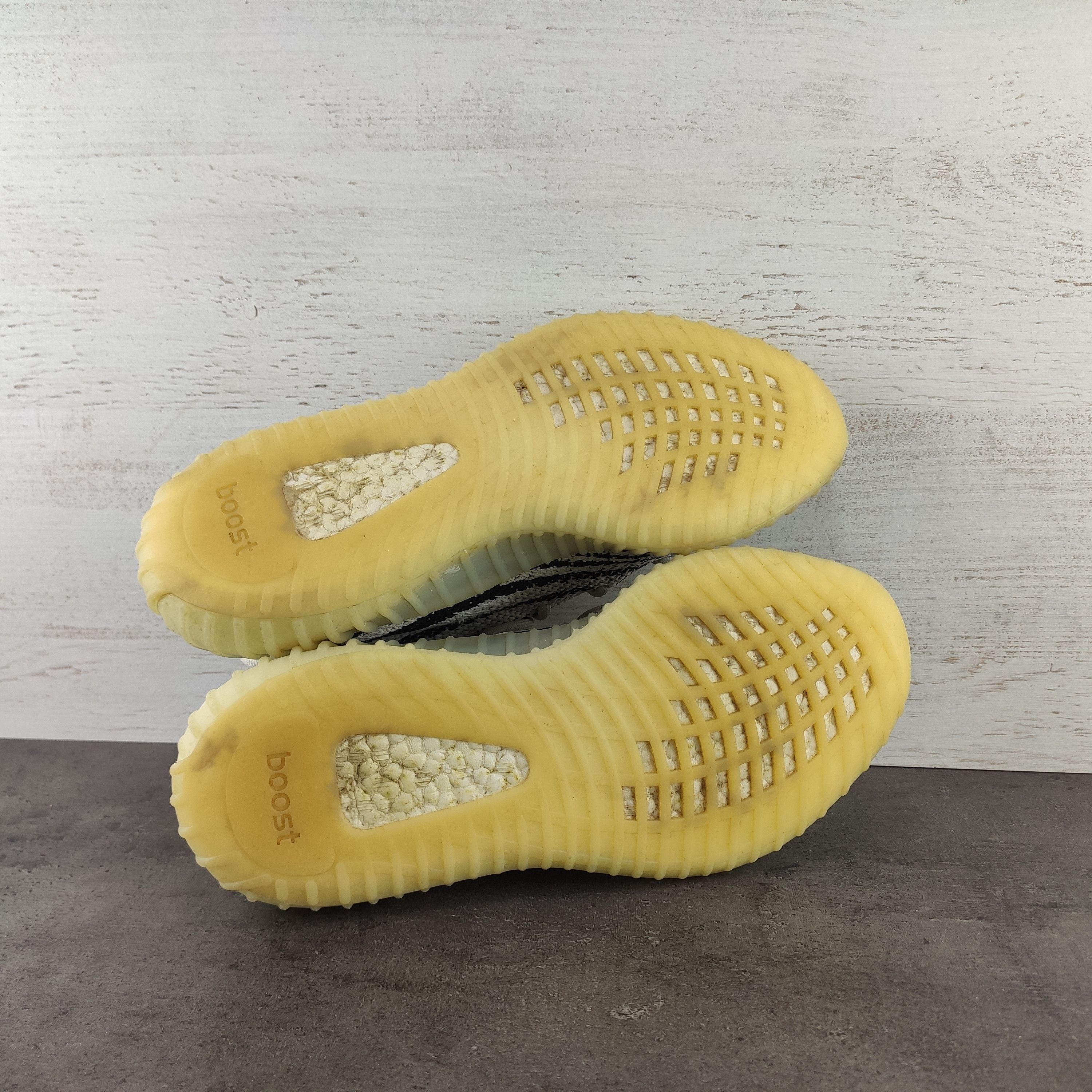 Adidas Adidas Yeezy Boost 350 V2 Zebra Sneakers Size US 6 / IT 36 - 6 Thumbnail
