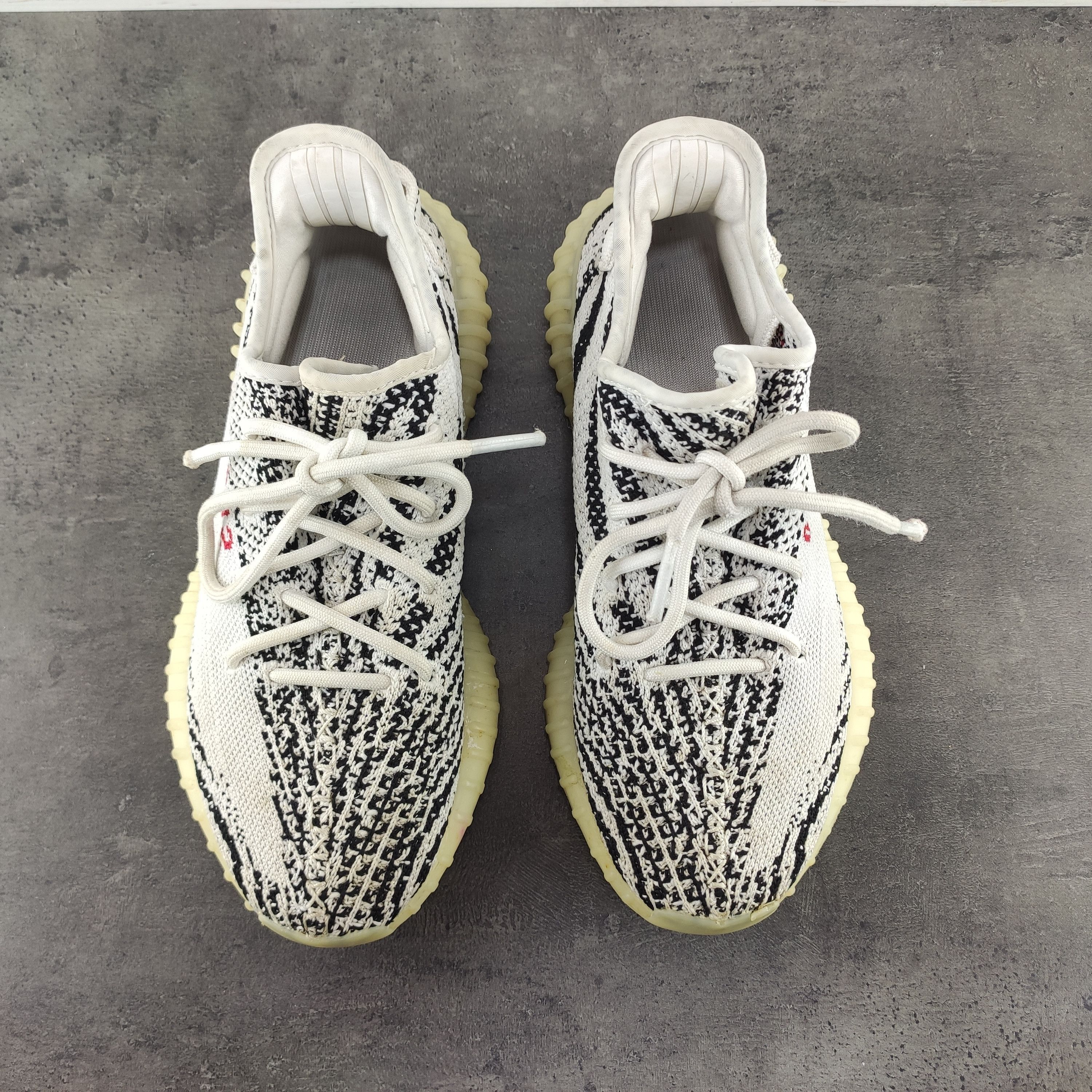 Adidas Adidas Yeezy Boost 350 V2 Zebra Sneakers Size US 6 / IT 36 - 9 Thumbnail