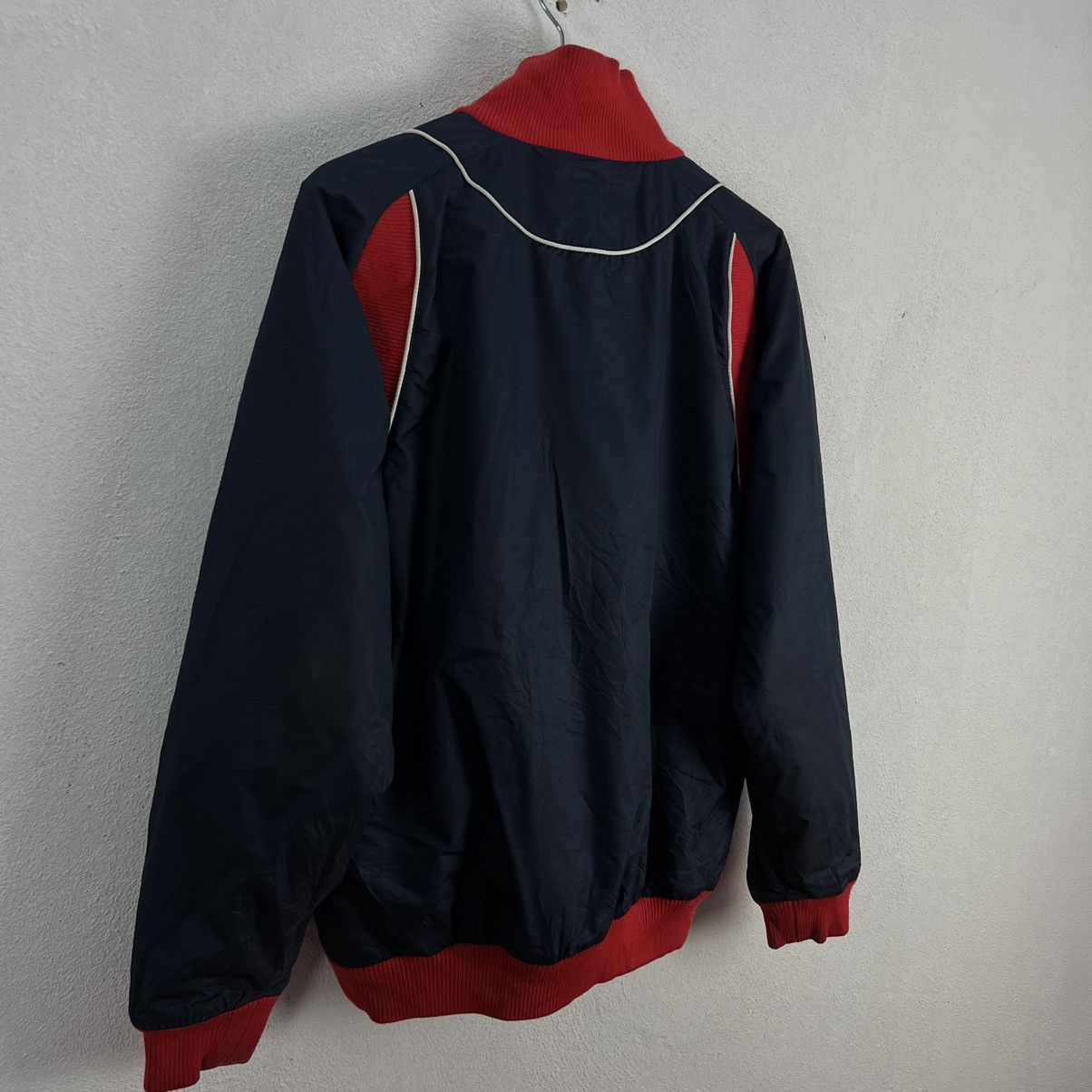 Nike VINTAGE NIKE TRACKTOP ZIPPER JACKET RARE DESIGN COLOUR Size US M / EU 48-50 / 2 - 8 Thumbnail