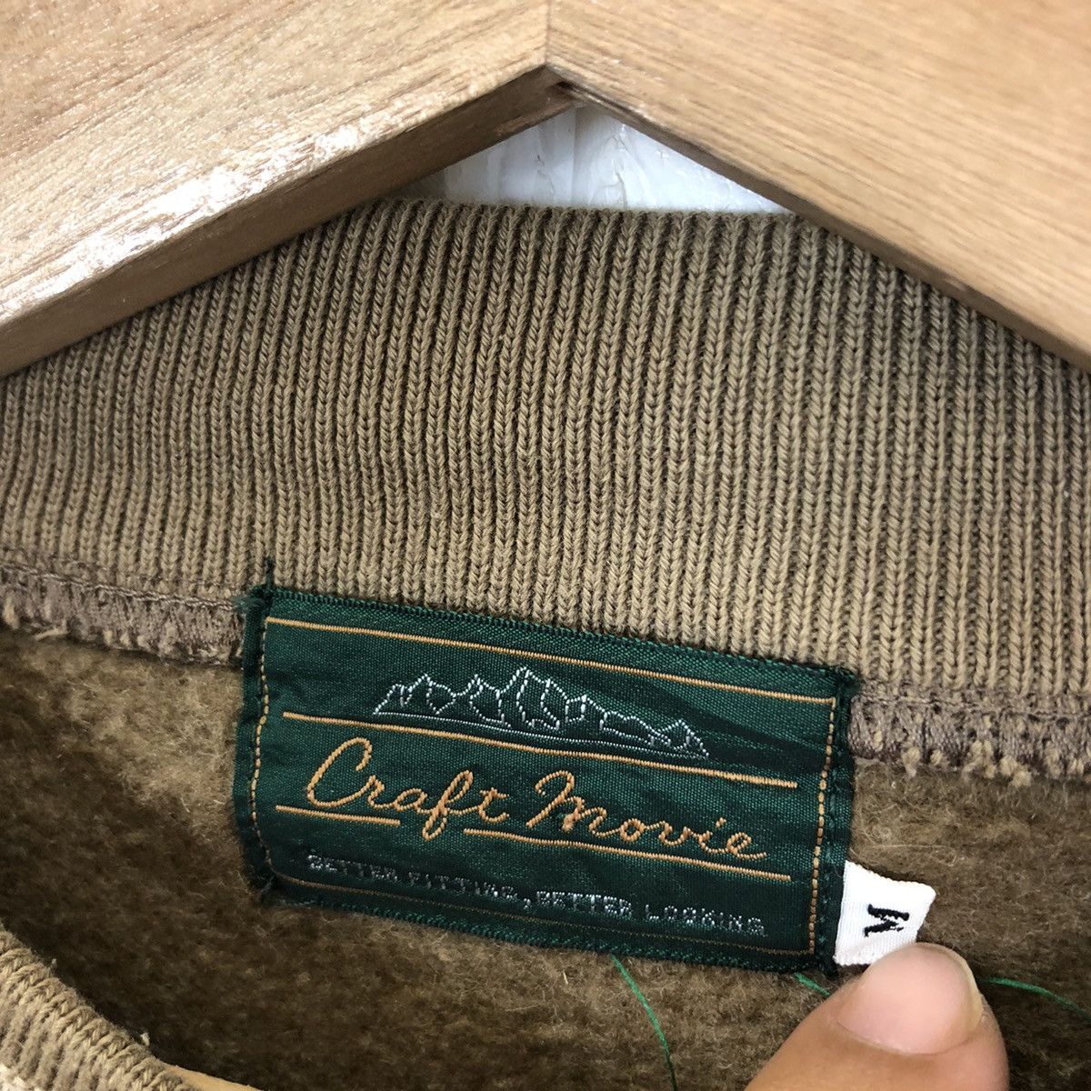 Japanese Brand VINTAGE CRAFT MOVIE ENRICHES OUTDOOR BIG LOGO SWEATSHIRT Size US M / EU 48-50 / 2 - 8 Thumbnail