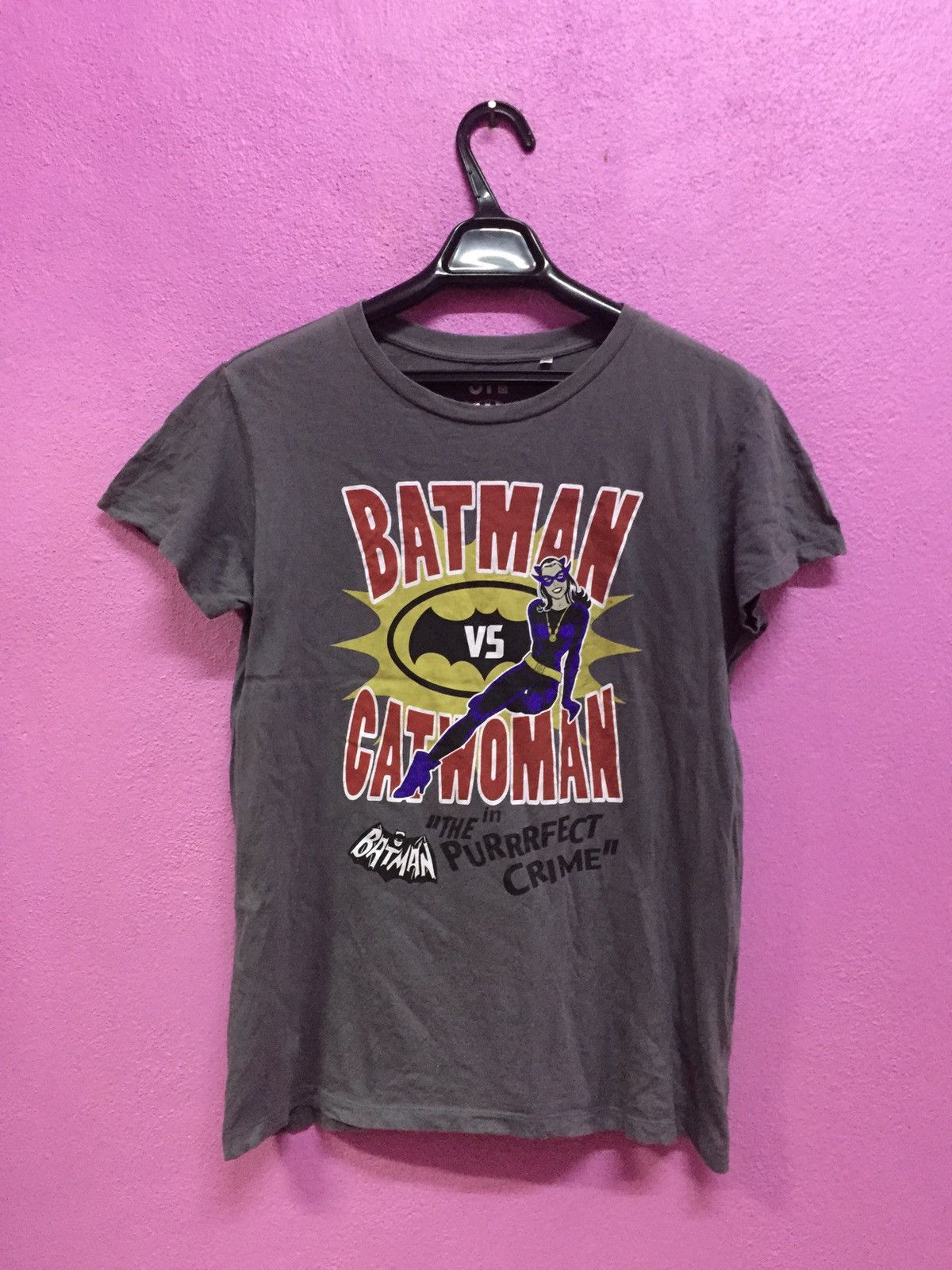 DC Comics Batman Vs Catwomen Tee Size S / US 4 / IT 40 - 1 Thumbnail
