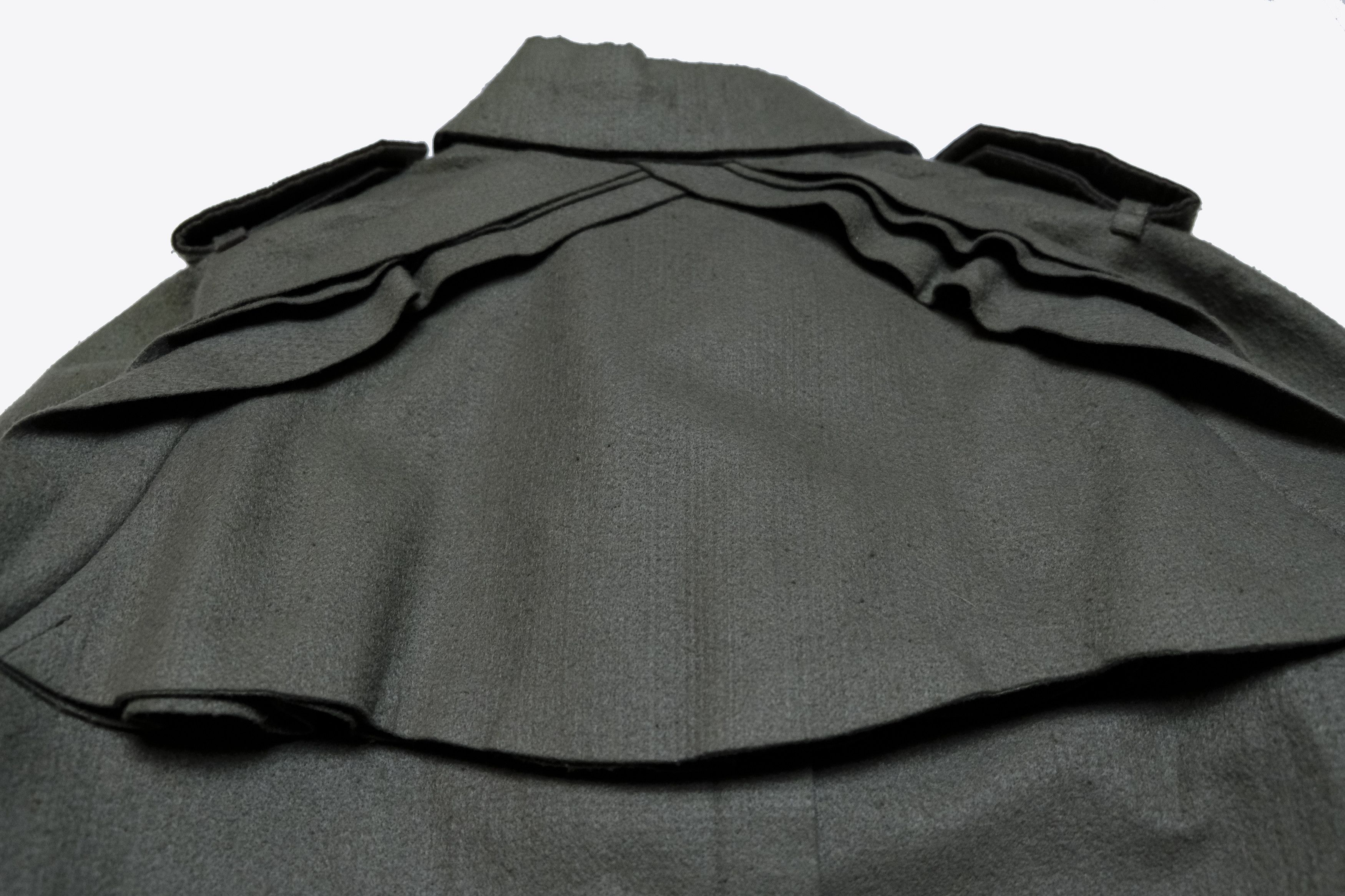 Jun Takahashi × Undercover Undercover AW05 "Arts and Crafts" Runway Bondage Wool Coat Size US S / EU 44-46 / 1 - 6 Thumbnail