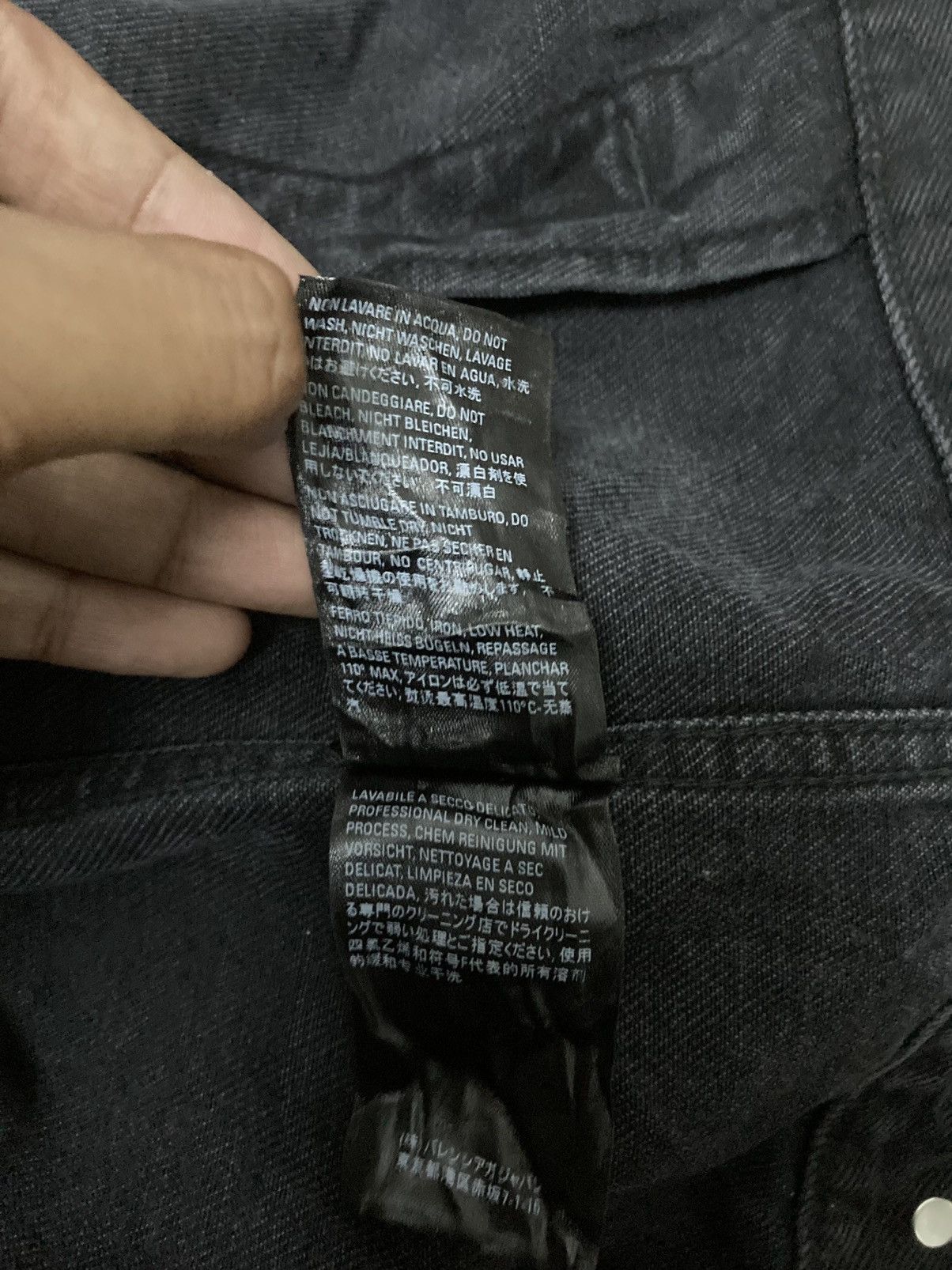 Balenciaga Authentic Balenciaga All Over Logo Printed Denim Jacket Size US L / EU 52-54 / 3 - 17 Thumbnail