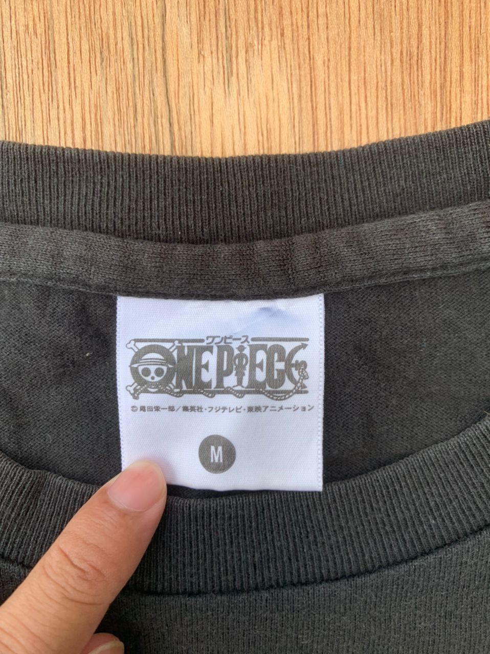 Anime × Japanese Brand Uniqlo Tee D 31 japan anime cospa series one piece Size US M / EU 48-50 / 2 - 5 Thumbnail