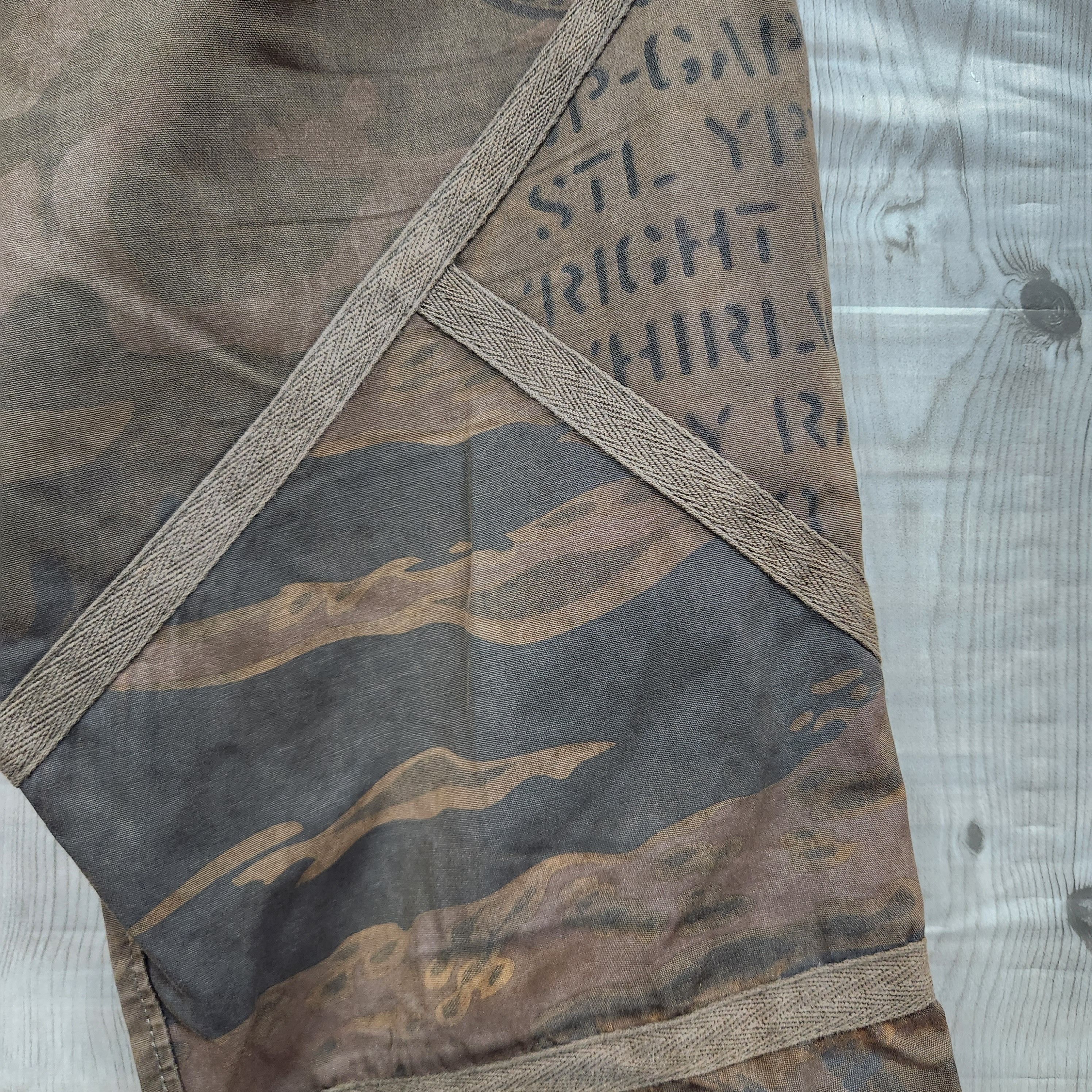 Avirex × If Six Was Nine Avirex Survival Cargo Multipockets Pants Printed Camo Size US 30 / EU 46 - 17 Thumbnail