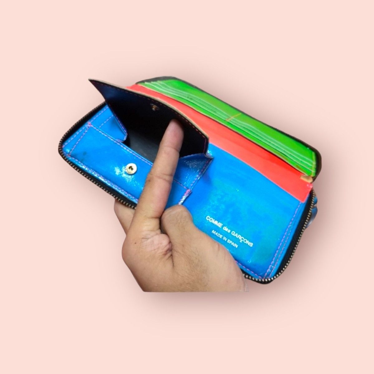 CDG by Comme des Garcons × Comme des Garcons × Comme des Garcons PLAY COMME DES GARCONS SUPER FLOW WALLET Size ONE SIZE - 8 Thumbnail