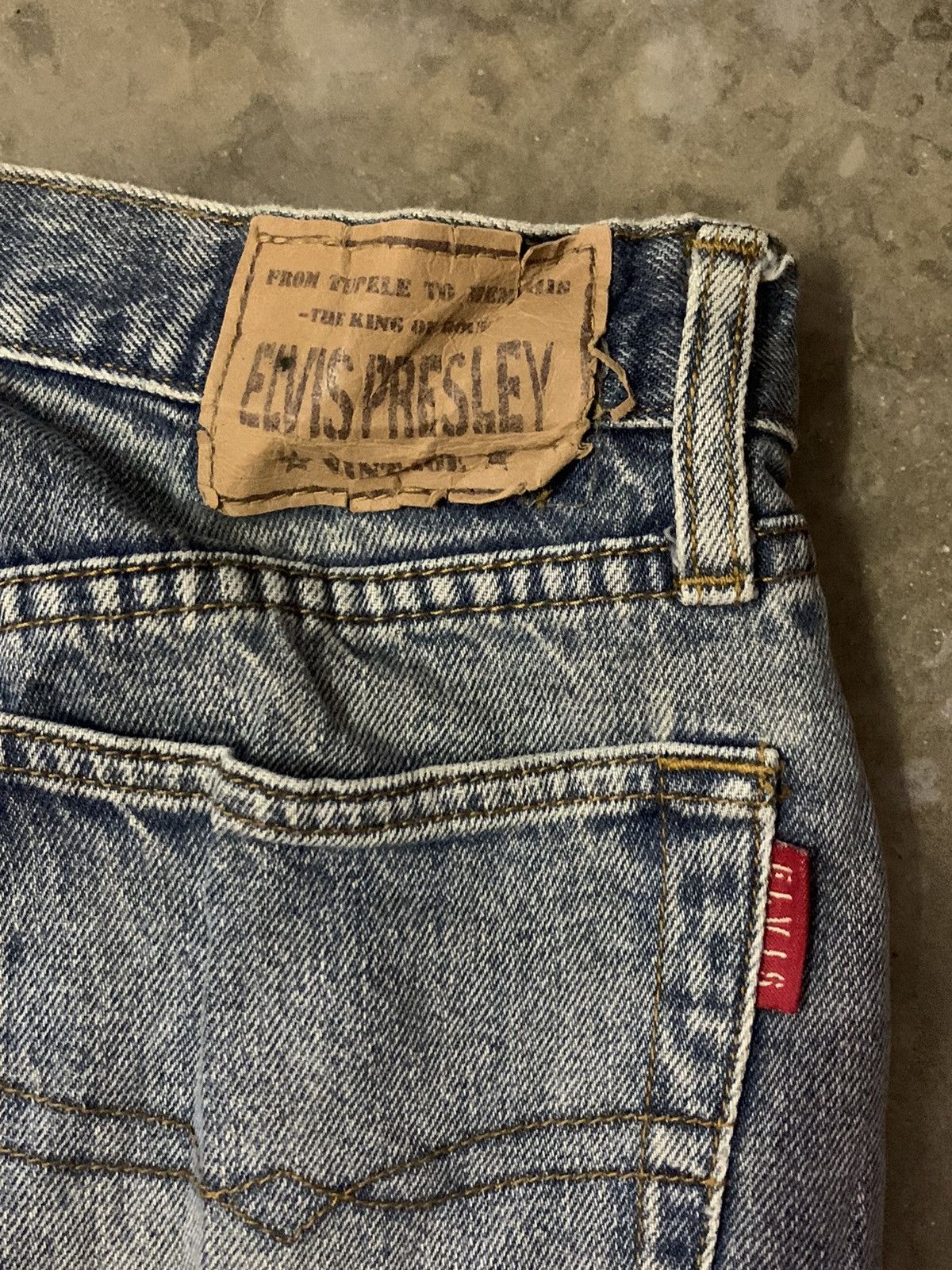 If Six Was Nine Nice Vintage Distressed Elvis Presley Denim Jeans Size US 32 / EU 48 - 10 Thumbnail