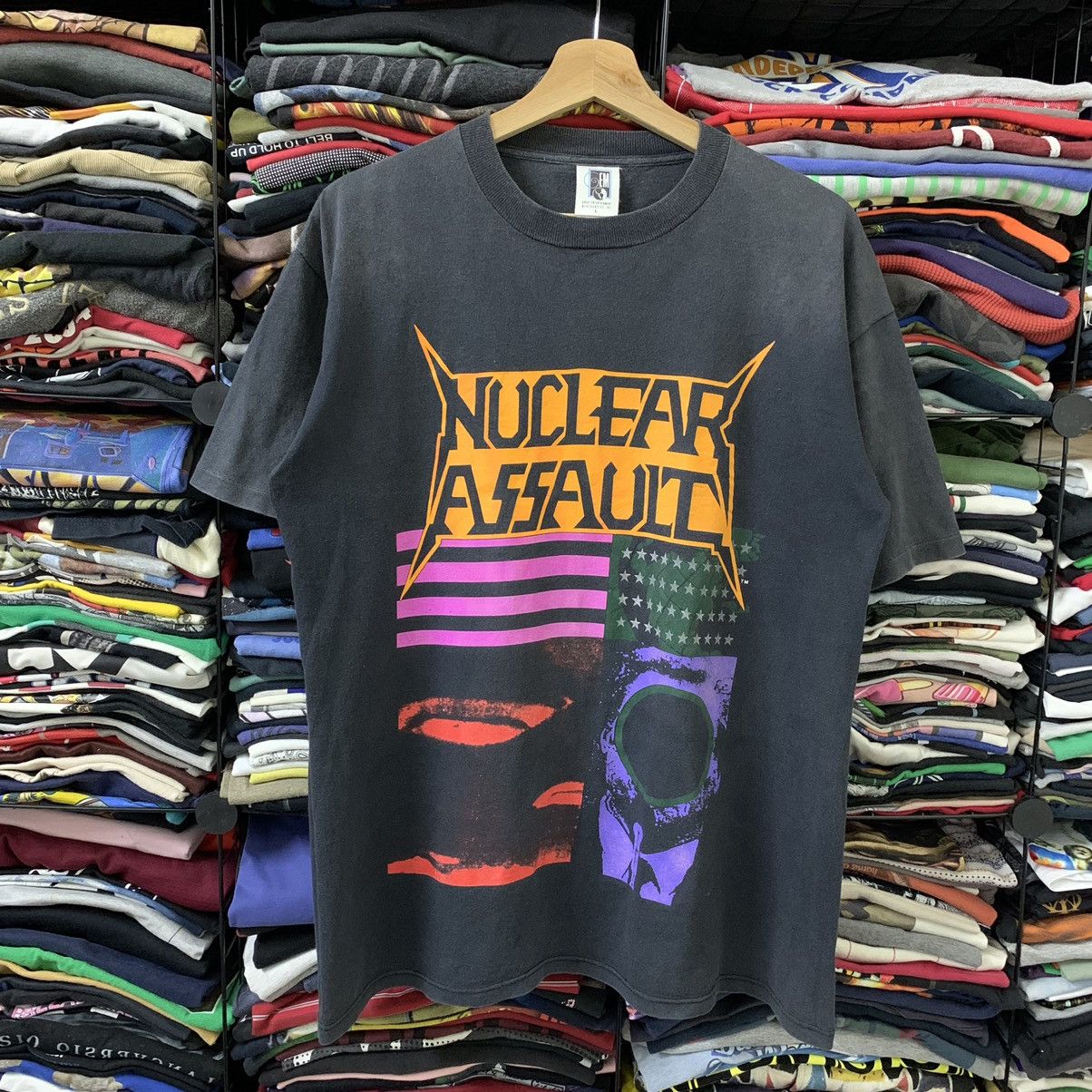 Band Tees VINTAGE NURCLEAR ASSULT (ANTHRAX BRUTAL TRUTH) Size US L / EU 52-54 / 3 - 1 Thumbnail