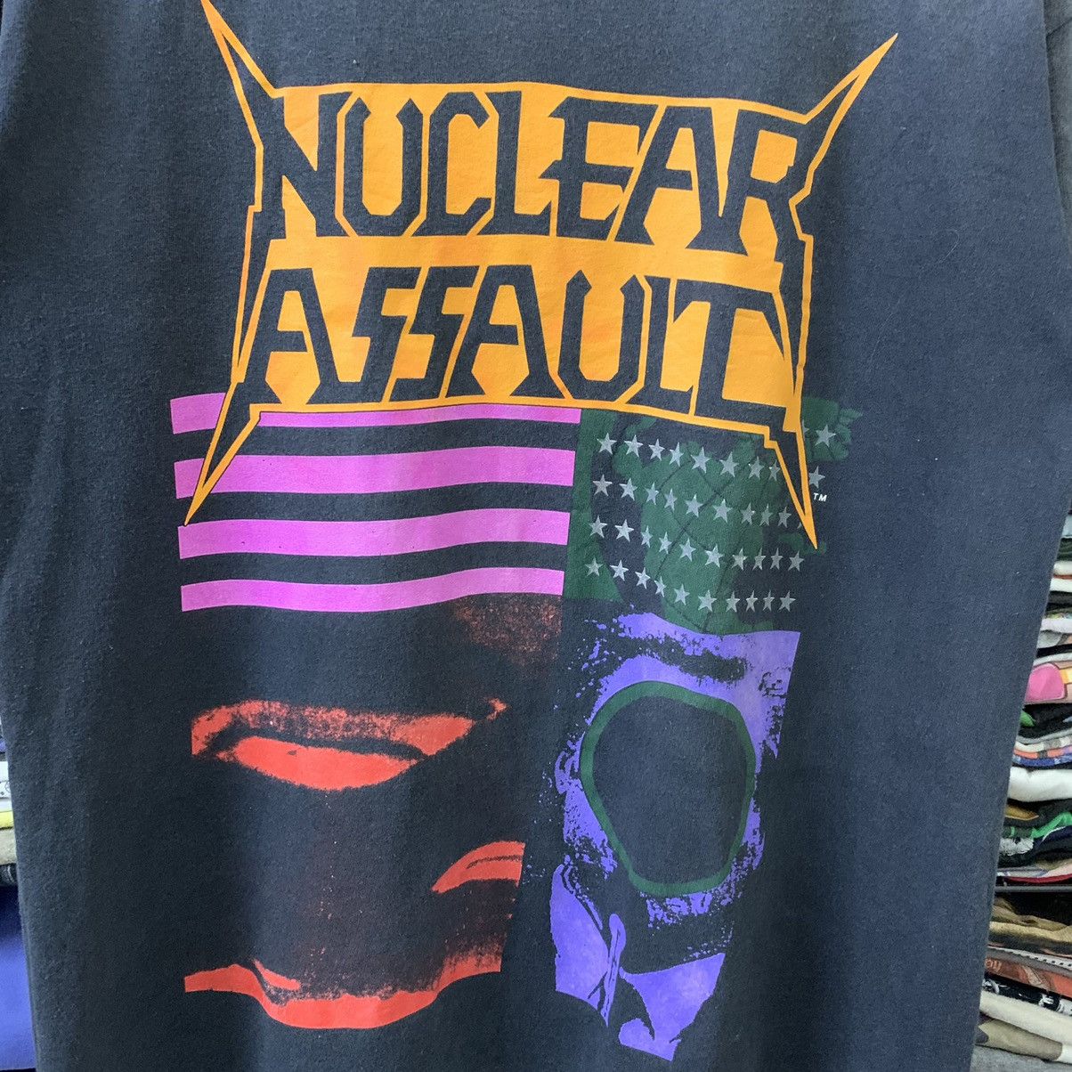 Band Tees VINTAGE NURCLEAR ASSULT (ANTHRAX BRUTAL TRUTH) Size US L / EU 52-54 / 3 - 2 Thumbnail