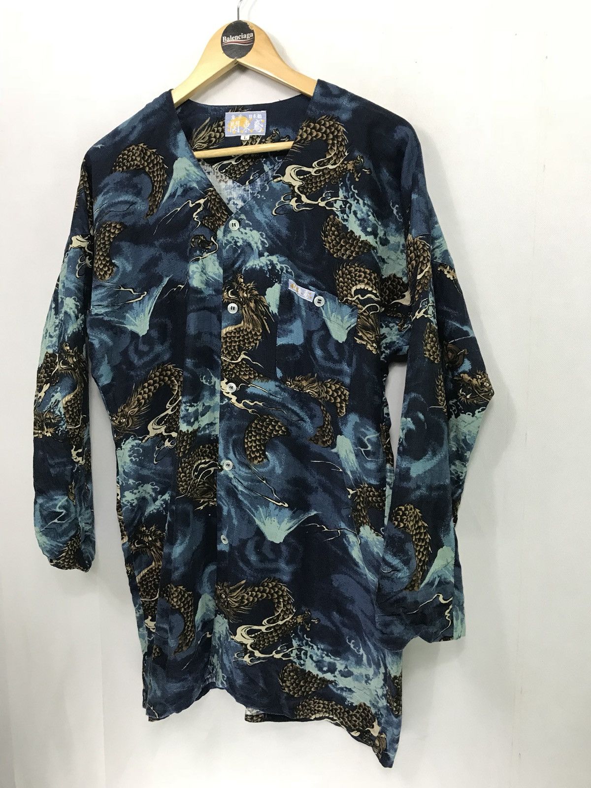 Japanese Brand Rare Vintage Japanese Dragon Classic Button Up Shirt Size US M / EU 48-50 / 2 - 3 Thumbnail