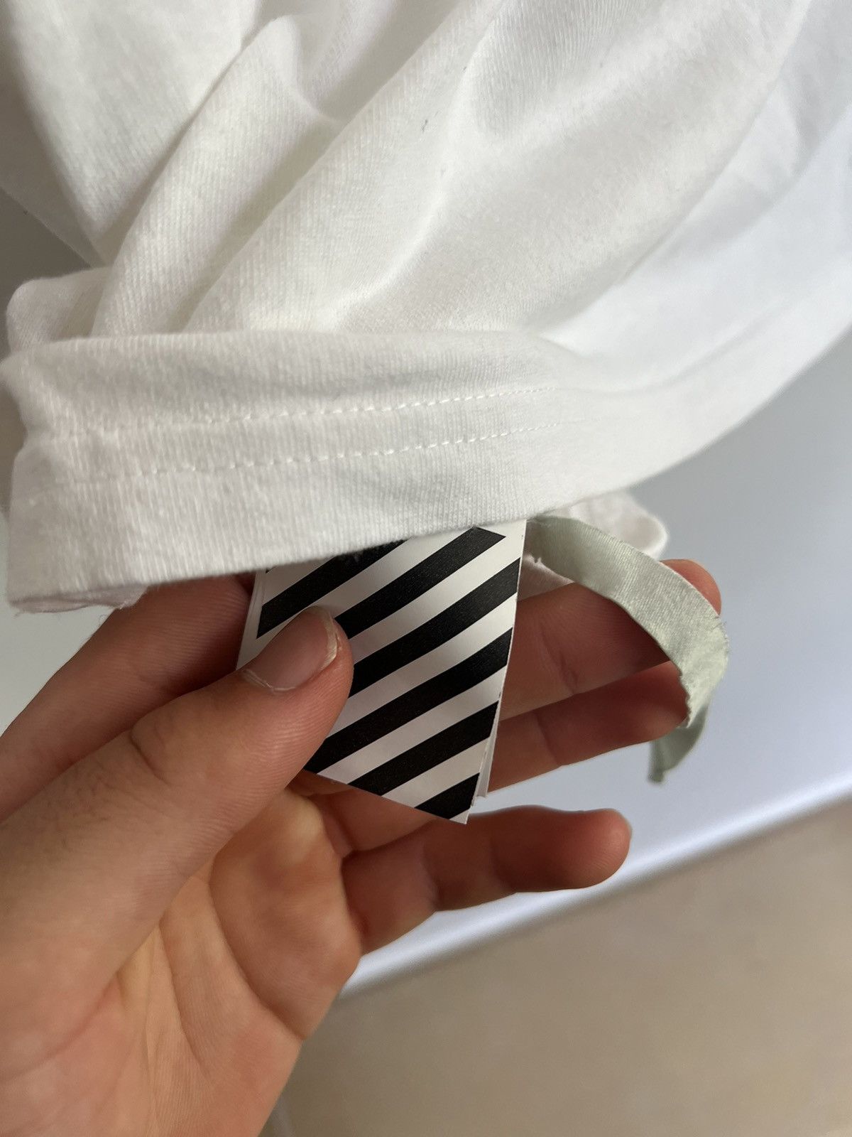 Off-White Off white Arrow printed women T shirt Size S / US 4 / IT 40 - 10 Thumbnail