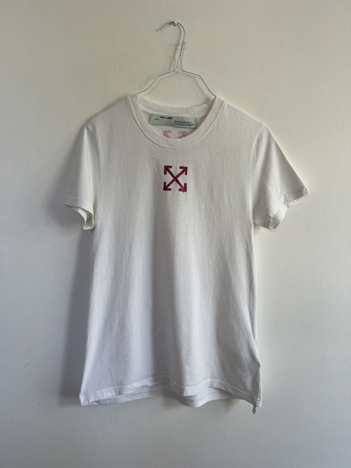 Off white Arrow printed women T shirt