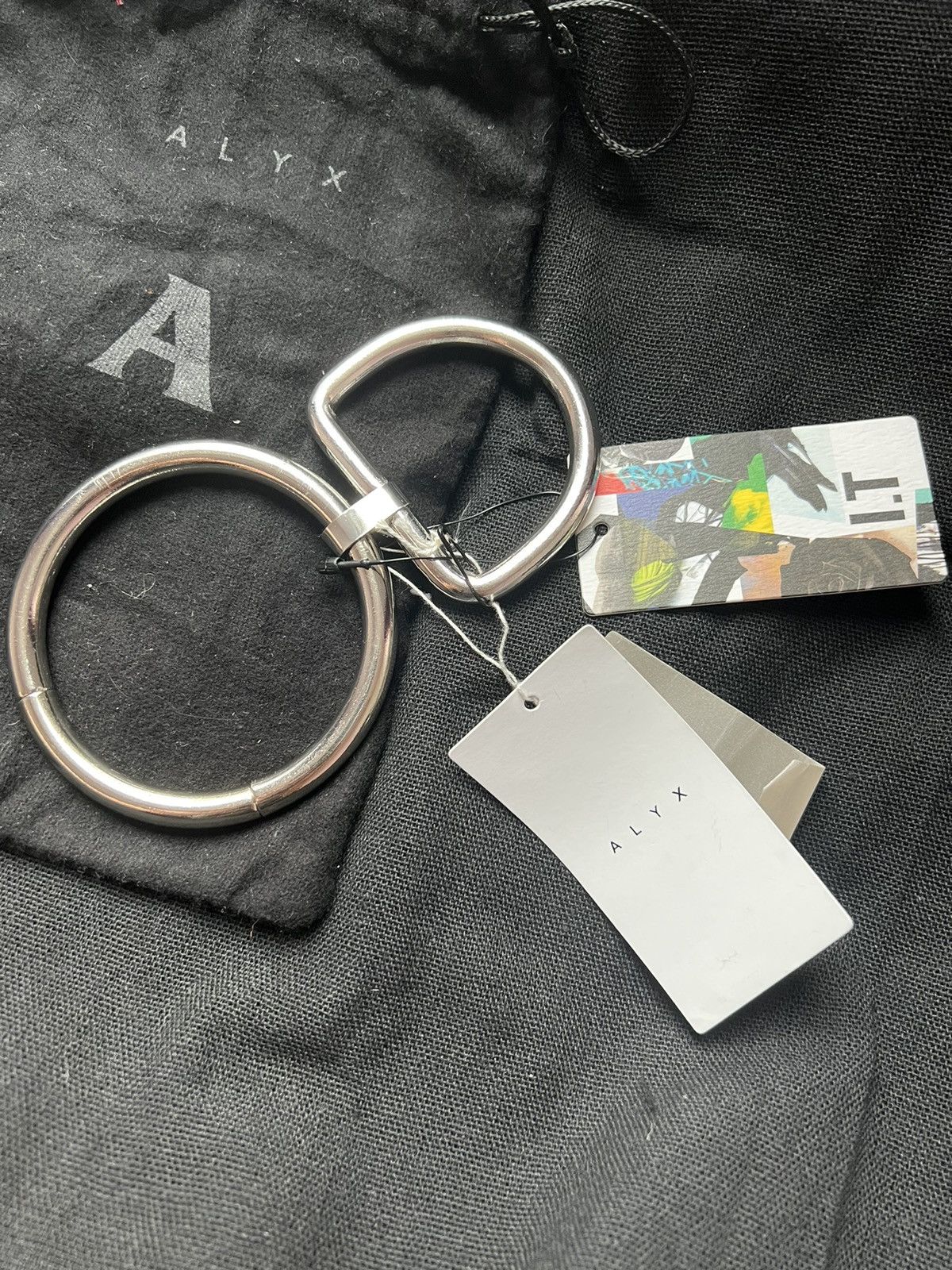 1017 ALYX 9SM × Alyx Alyx early era shackle Hoop bracelet bangle Size ONE SIZE - 3 Thumbnail
