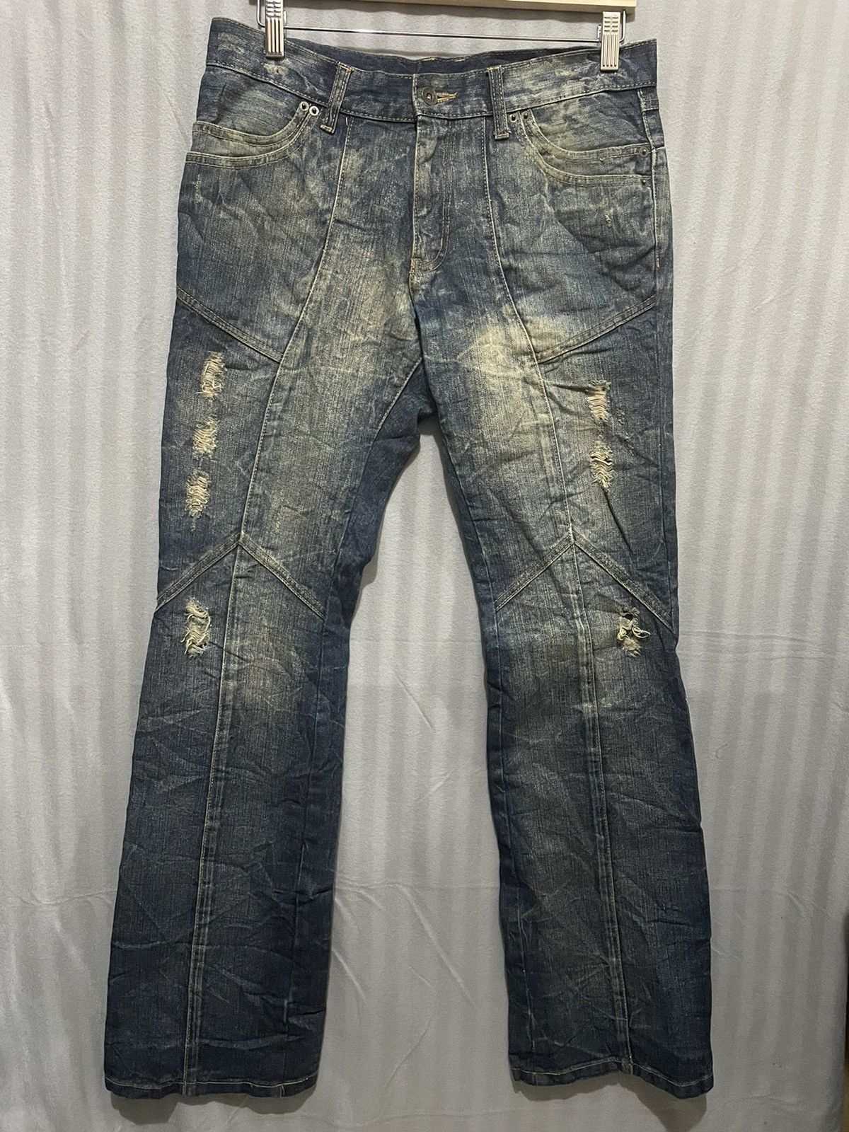 Rare Distressed Semantics Design Flaire Cut Jeans