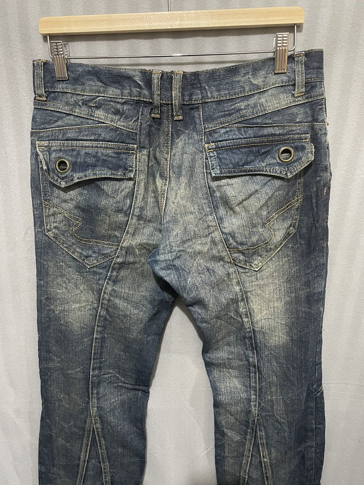 semanticdesign Rare Distressed Semantics Design Flaire Cut Jeans Size US 33 - 5 Thumbnail