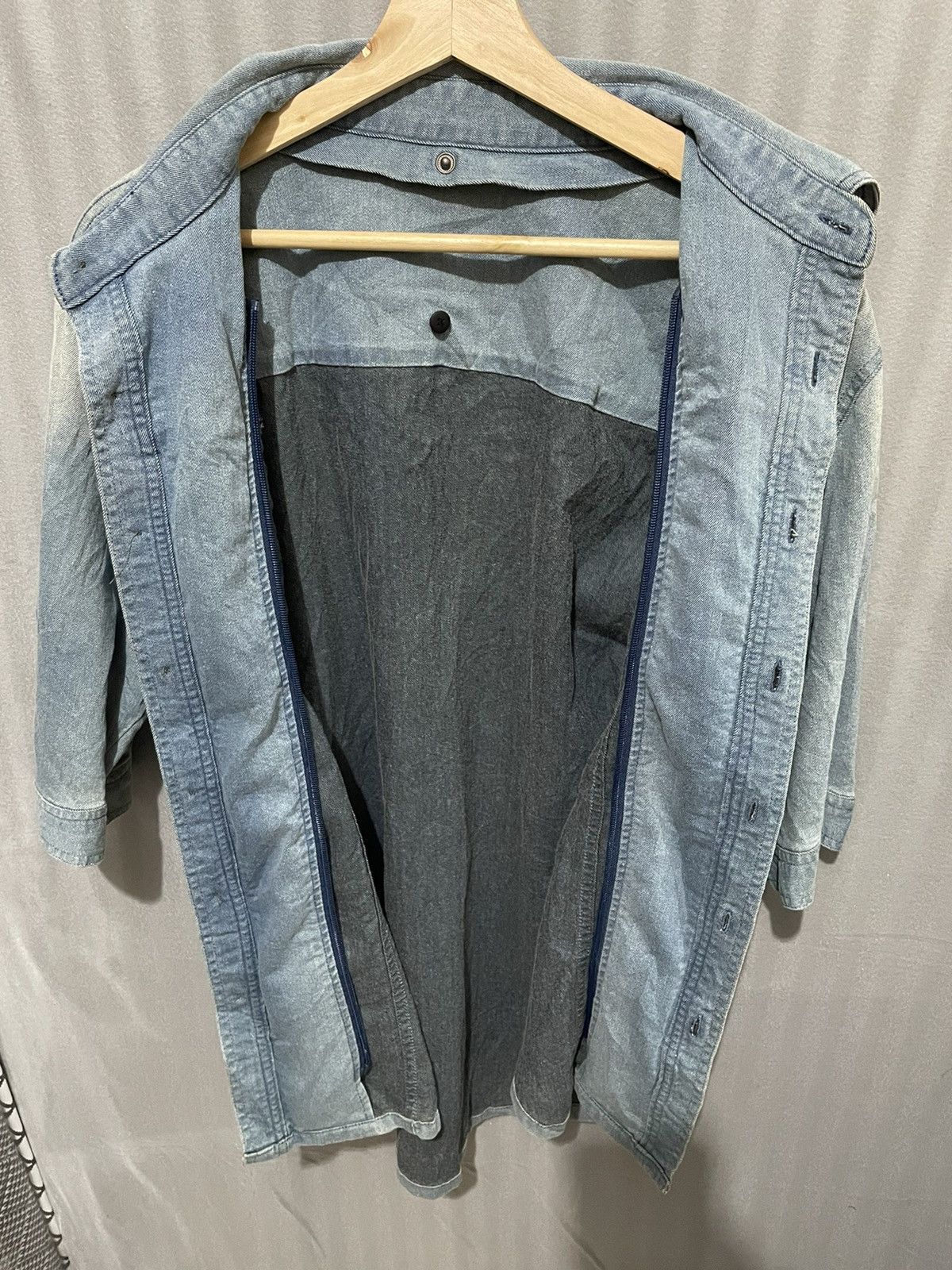In The Attic Rare In The Attic Shirt With Hoodie Replacable Size US L / EU 52-54 / 3 - 9 Thumbnail
